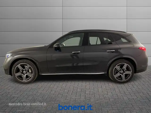 Mercedes-Benz GLC view 7