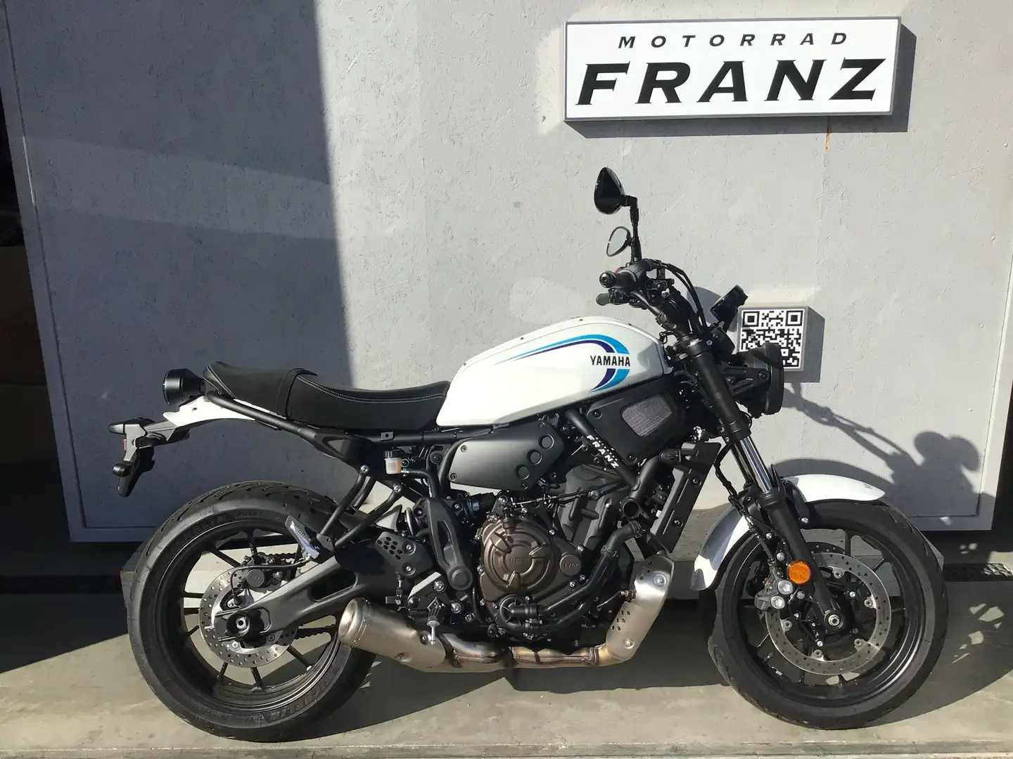 Yamaha XSR 700 ABS Weiß - 1