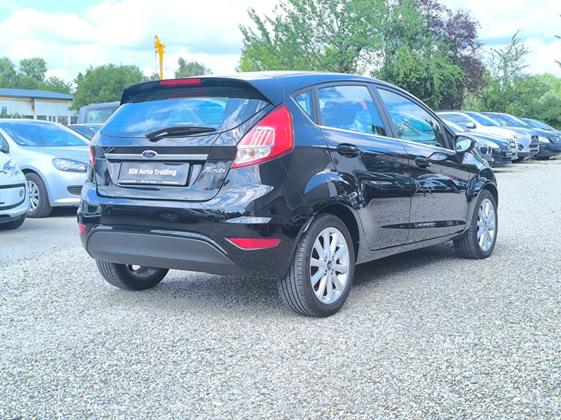 Ford Fiesta Titanium Sthz°SONY°BT°Klima°El.Fenster°CD — photo 5
