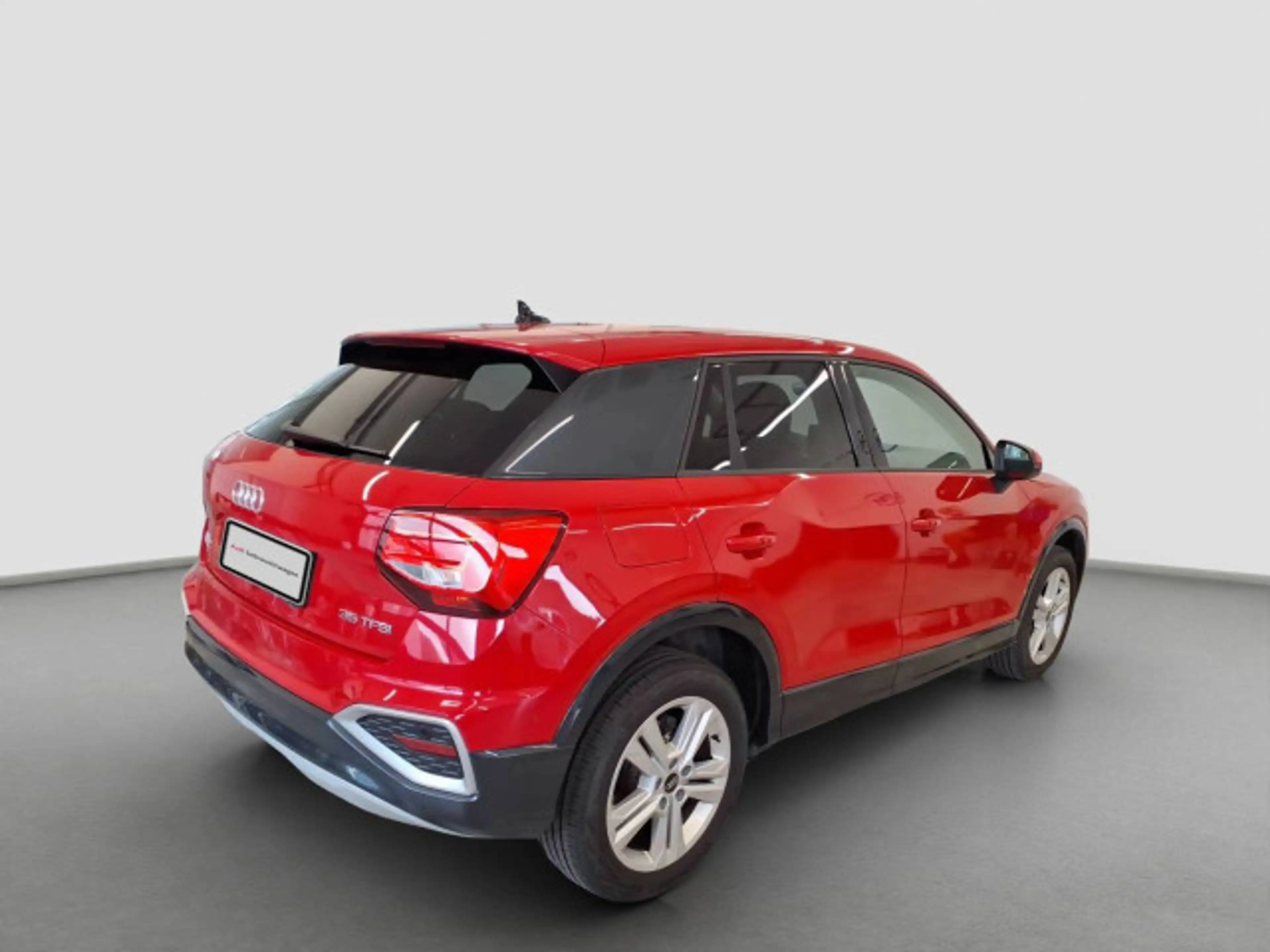 Audi Q2 advanced 35 TFSI AHK APP KAM SHZ 5J.GAR — photo 4