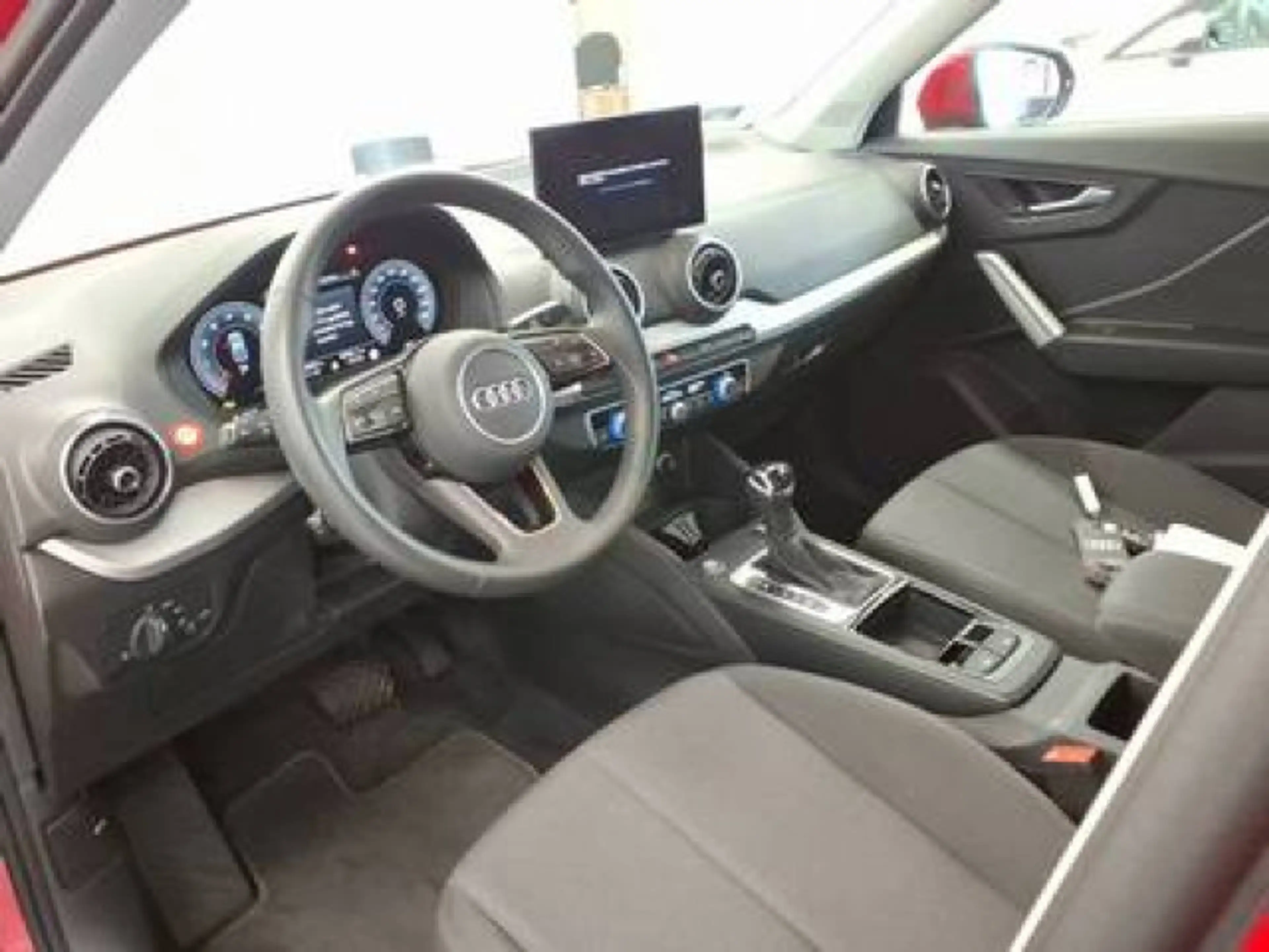 Audi Q2 advanced 35 TFSI AHK APP KAM SHZ 5J.GAR — photo 5