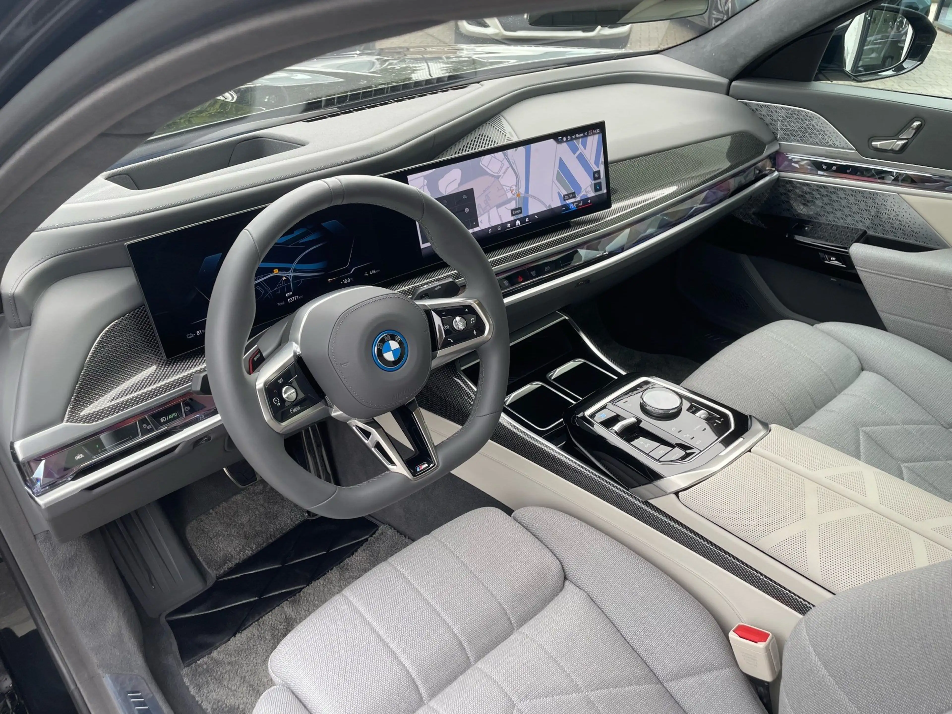 BMW i7 xDrive60 Limo M Sport || Execu.Lou.Sit. elTüren — photo 4