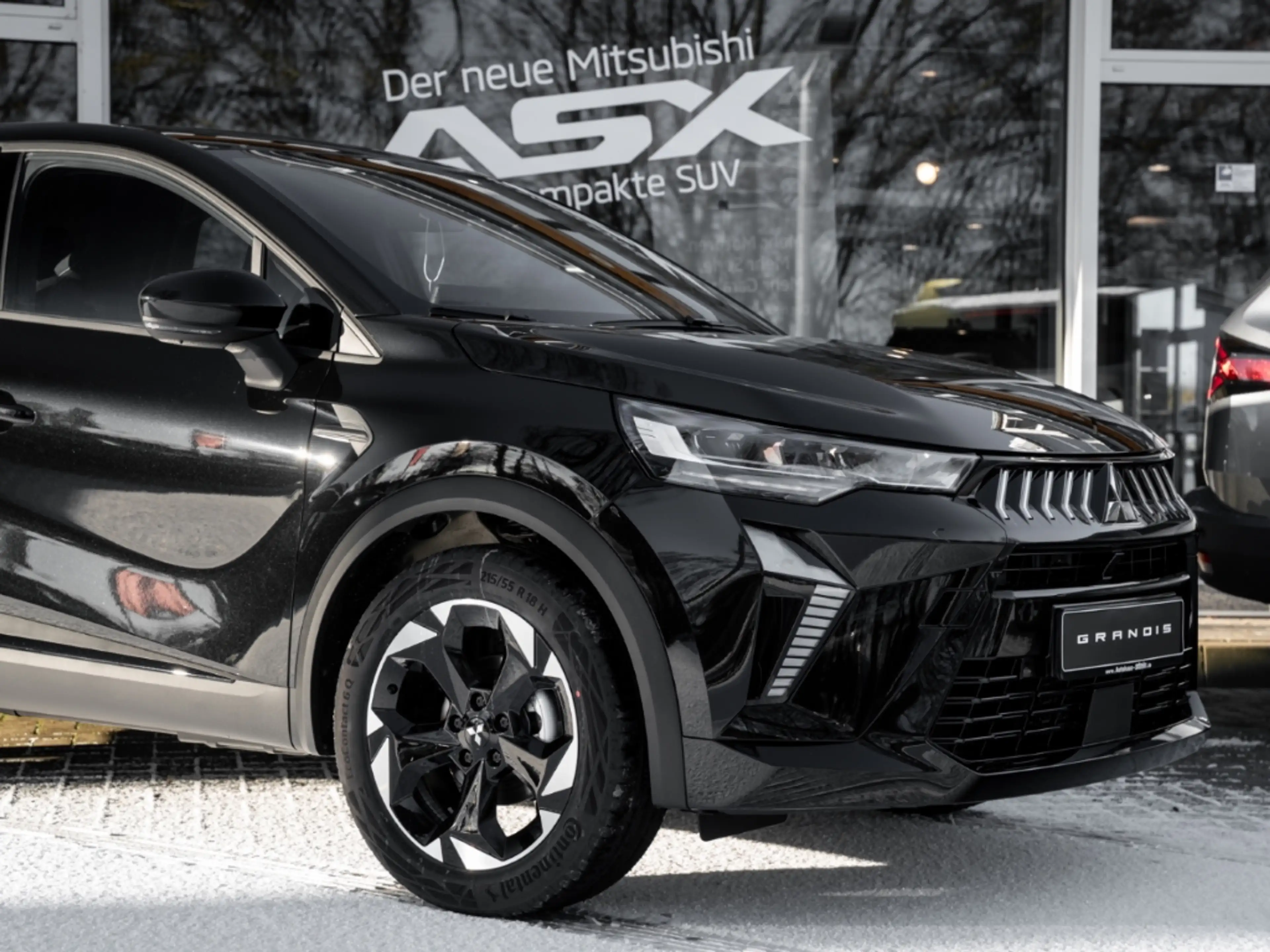 Mitsubishi Grandis Diamant Plus Klimaautom LED DAB Digitales Cockpit — photo 3