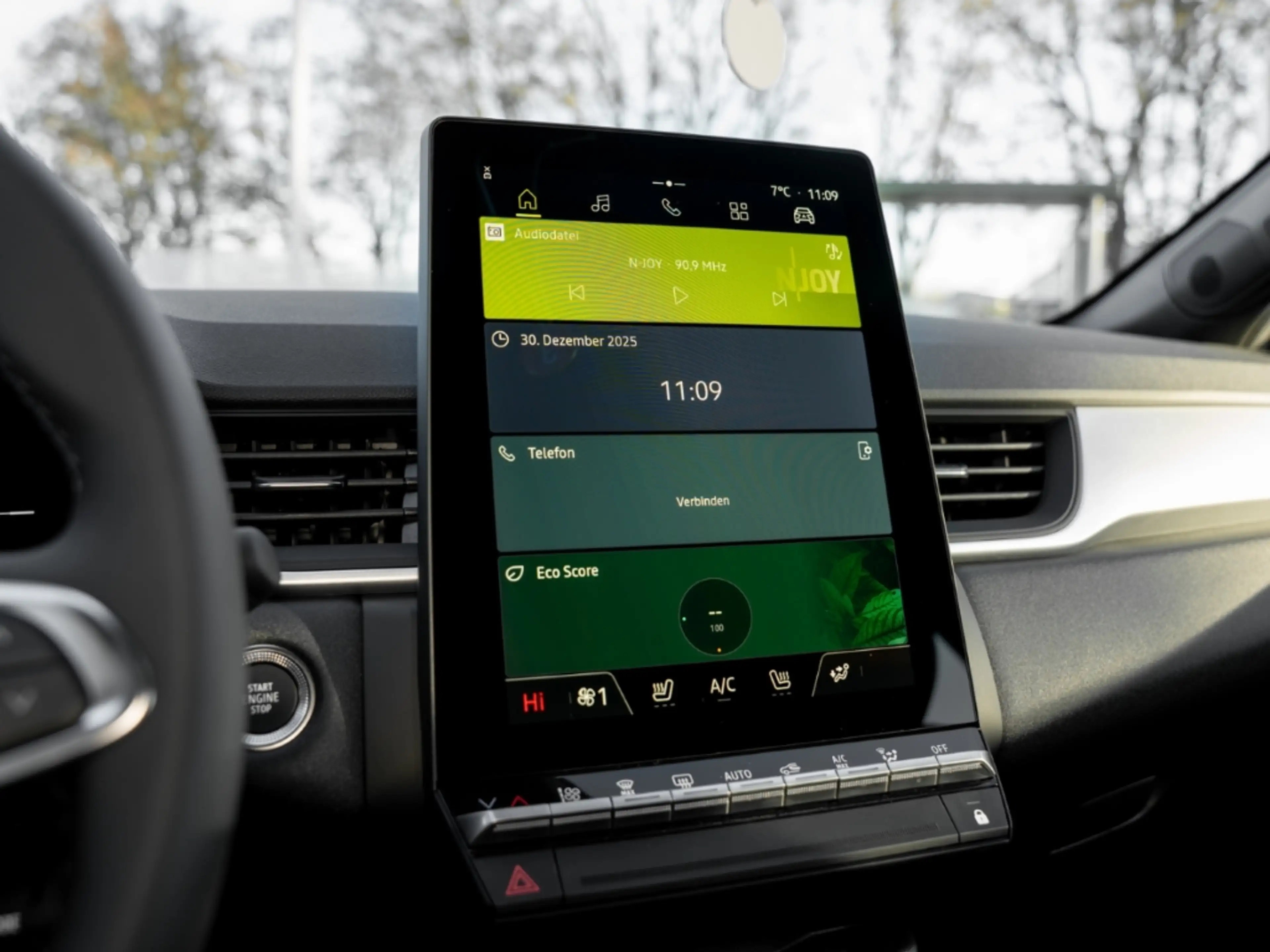 Mitsubishi Grandis Diamant Plus Klimaautom LED DAB Digitales Cockpit — photo 12