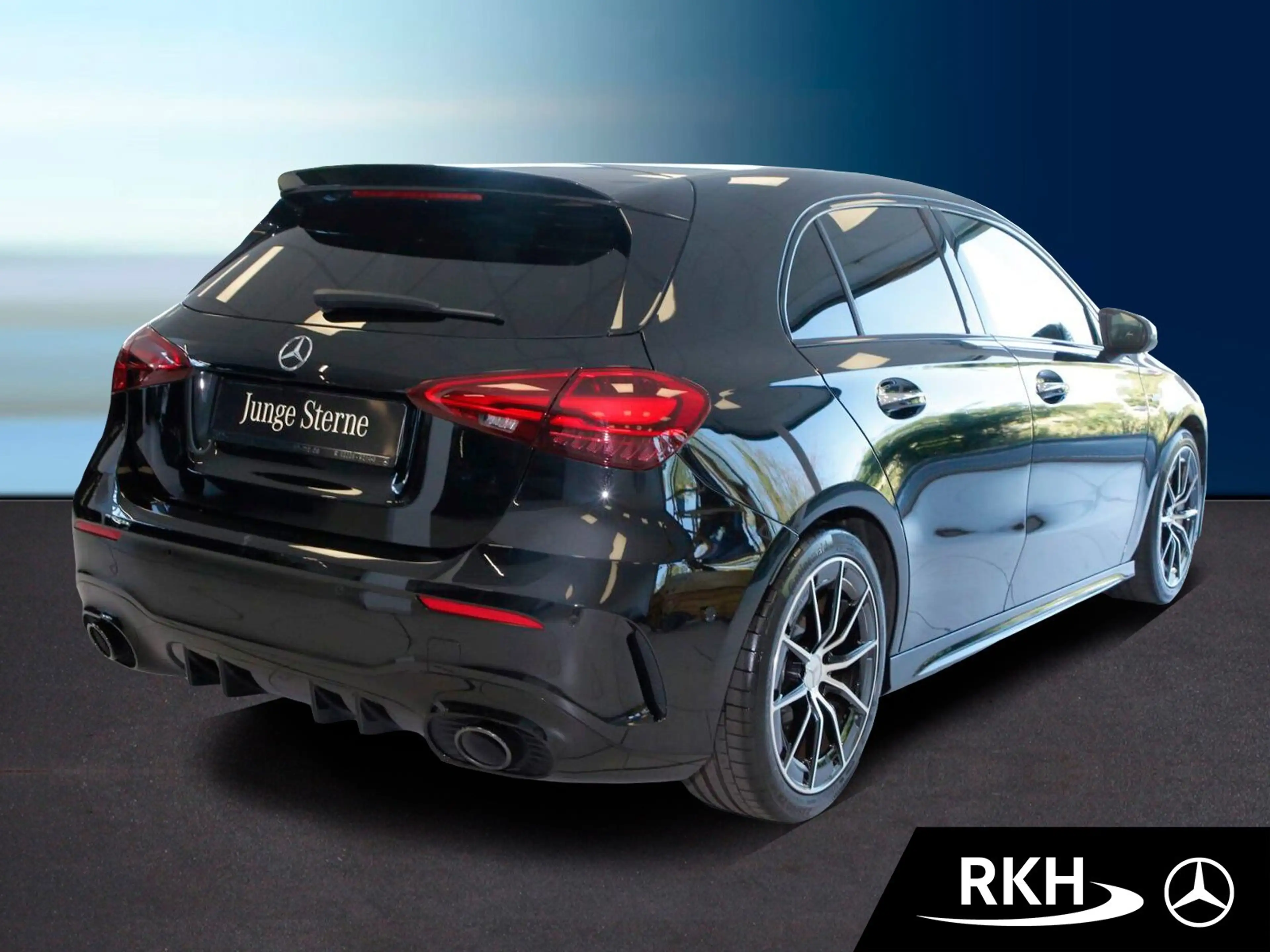 Mercedes-Benz A 35 AMG AMG A 35 4M Pano/Night/Burmes./Multibeam LED Navi — photo 3