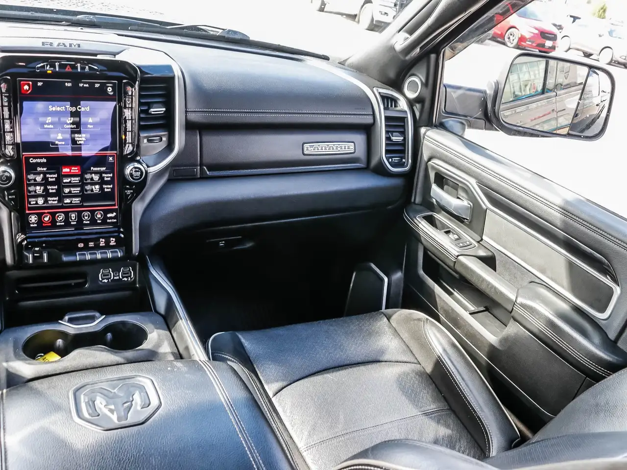 RAM 2500 снимка RAM 2500