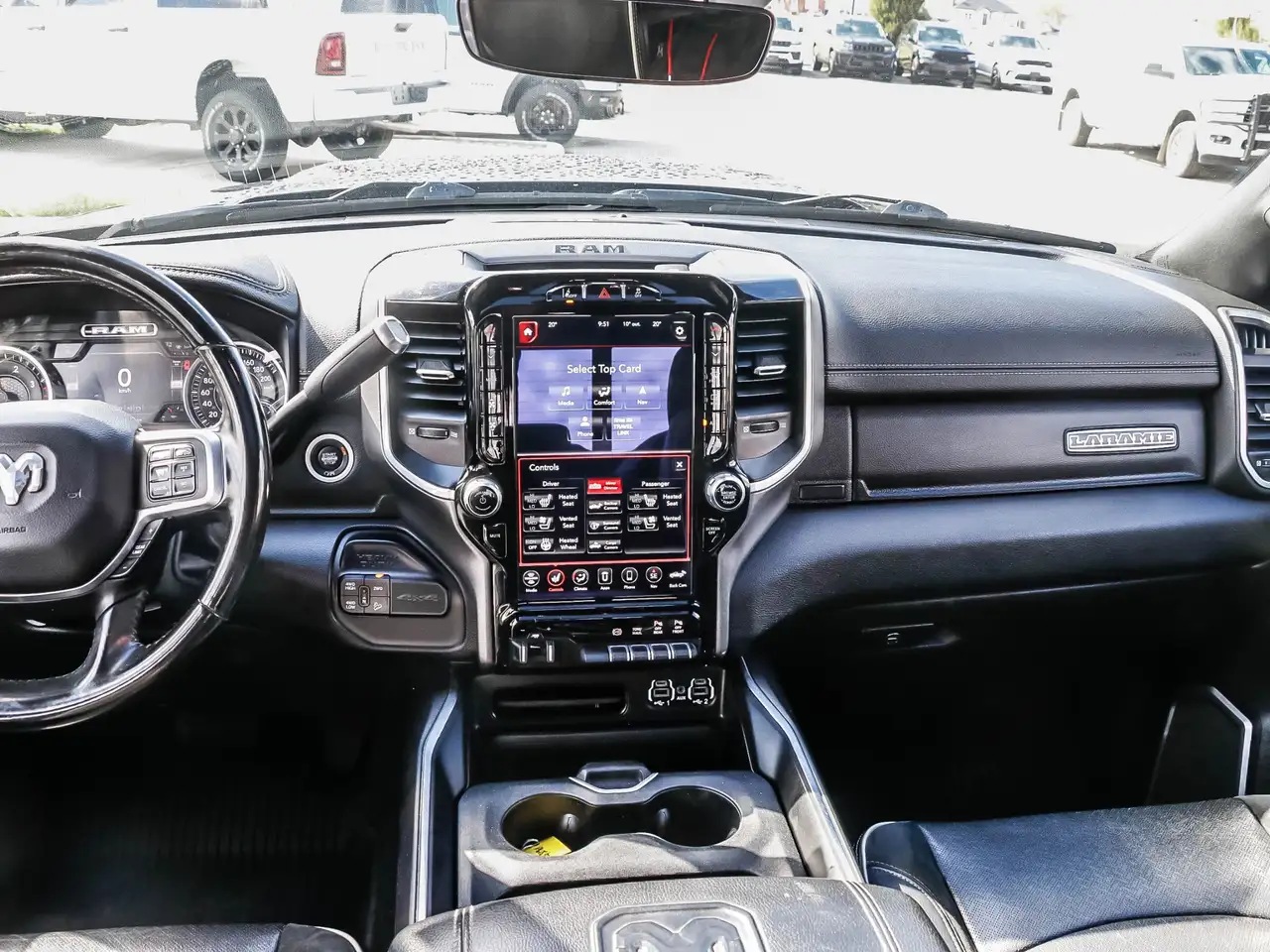 RAM 2500 снимка RAM 2500