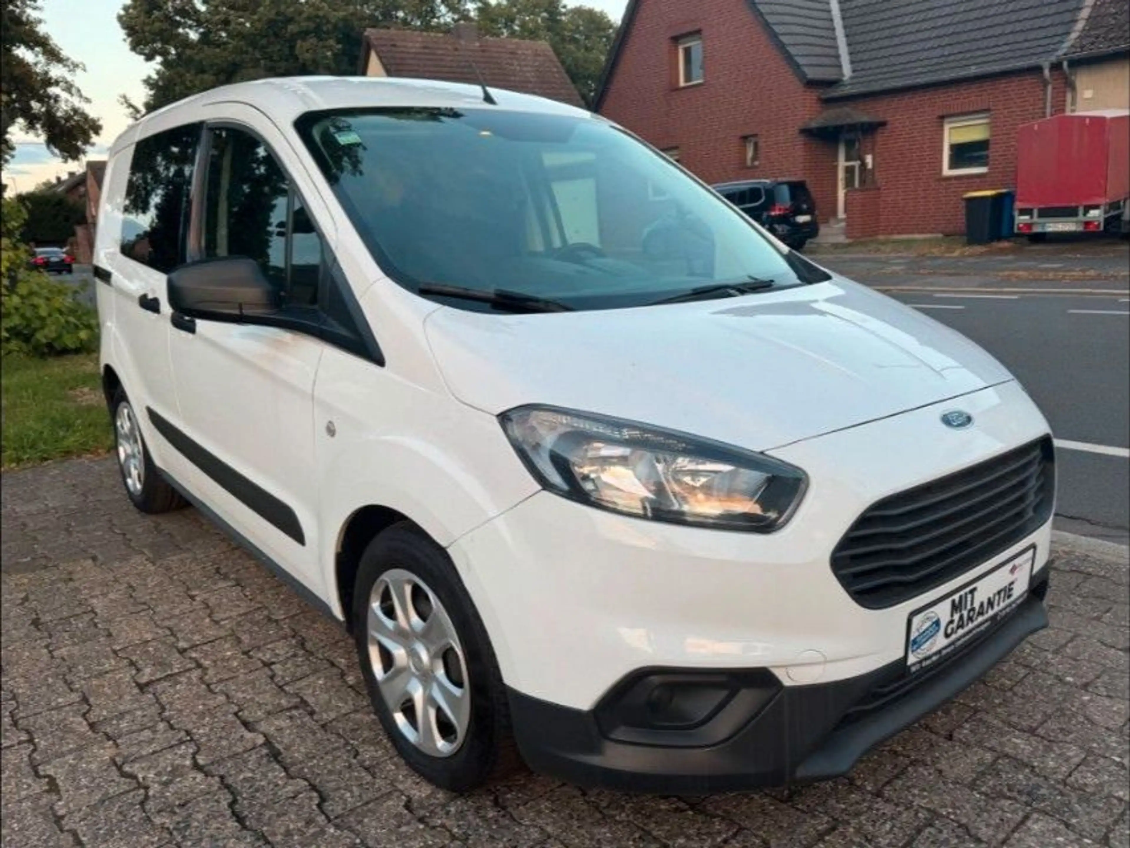 Ford Transit Courier Trend — photo 2
