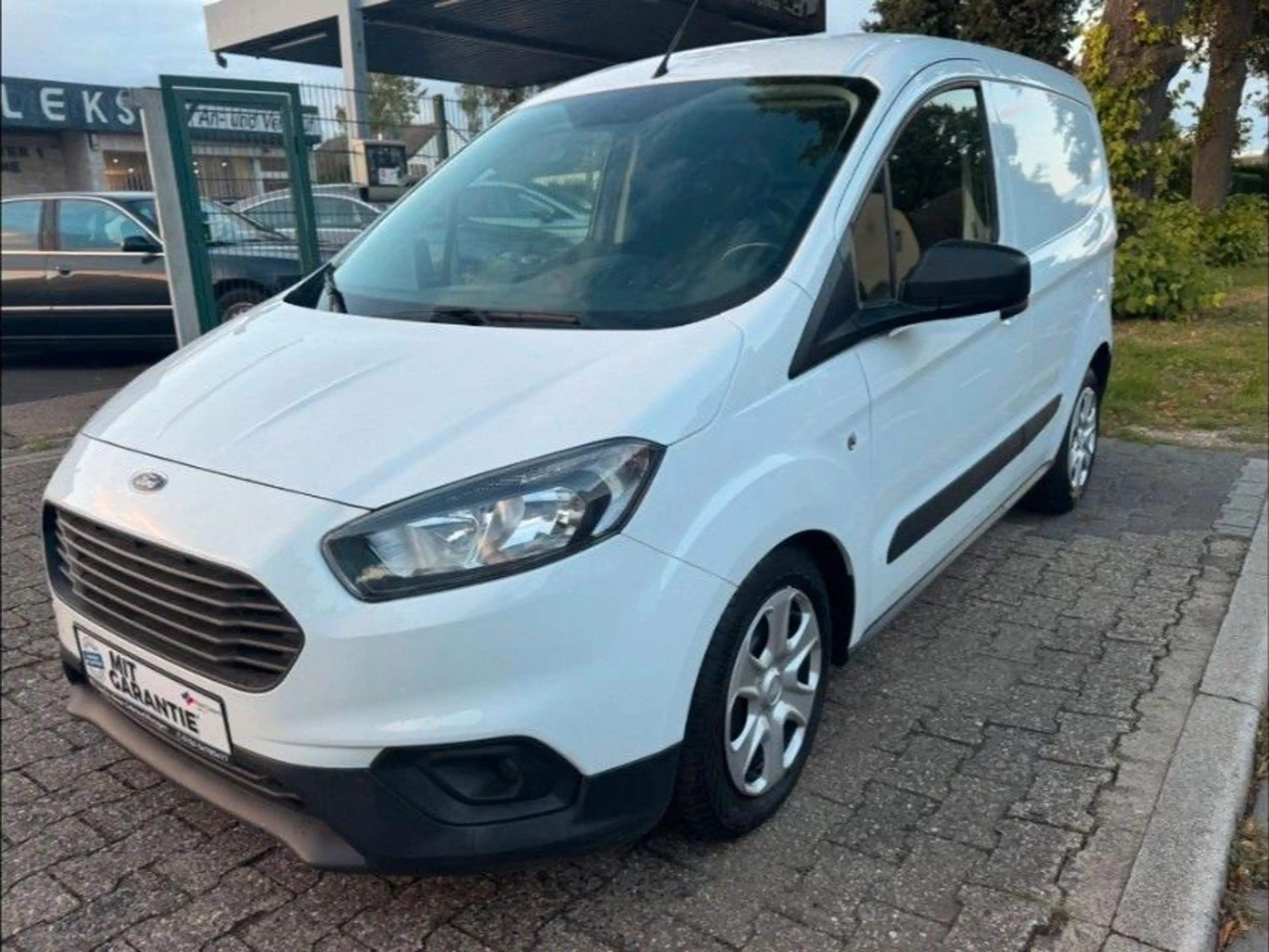 Ford Transit Courier Trend