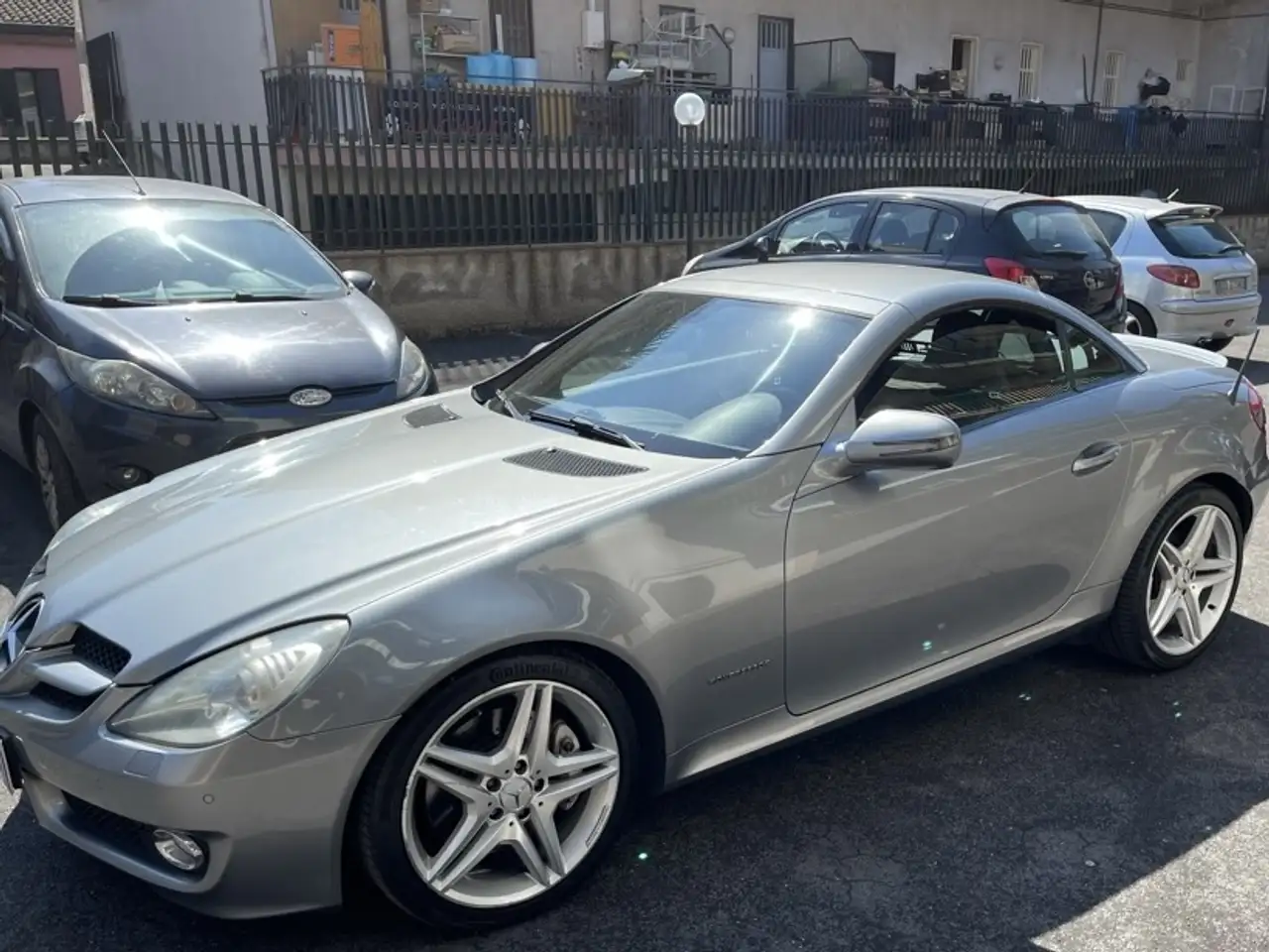 Mercedes-Benz SLK 200