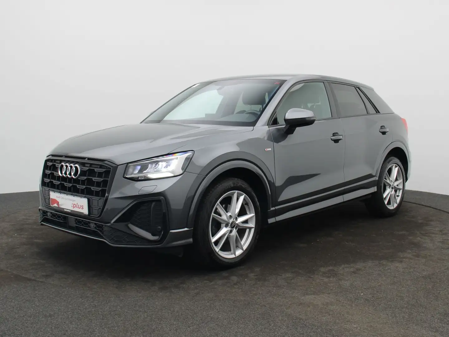 Audi Q2 S-Line 35 TFSI S-tronic / Navi plus, LED, RFK Grau - 2