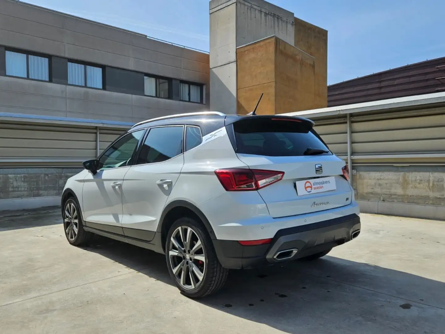 SEAT Arona FR 1.5 TSI 150CV XM DSG 5P Blanco - 2