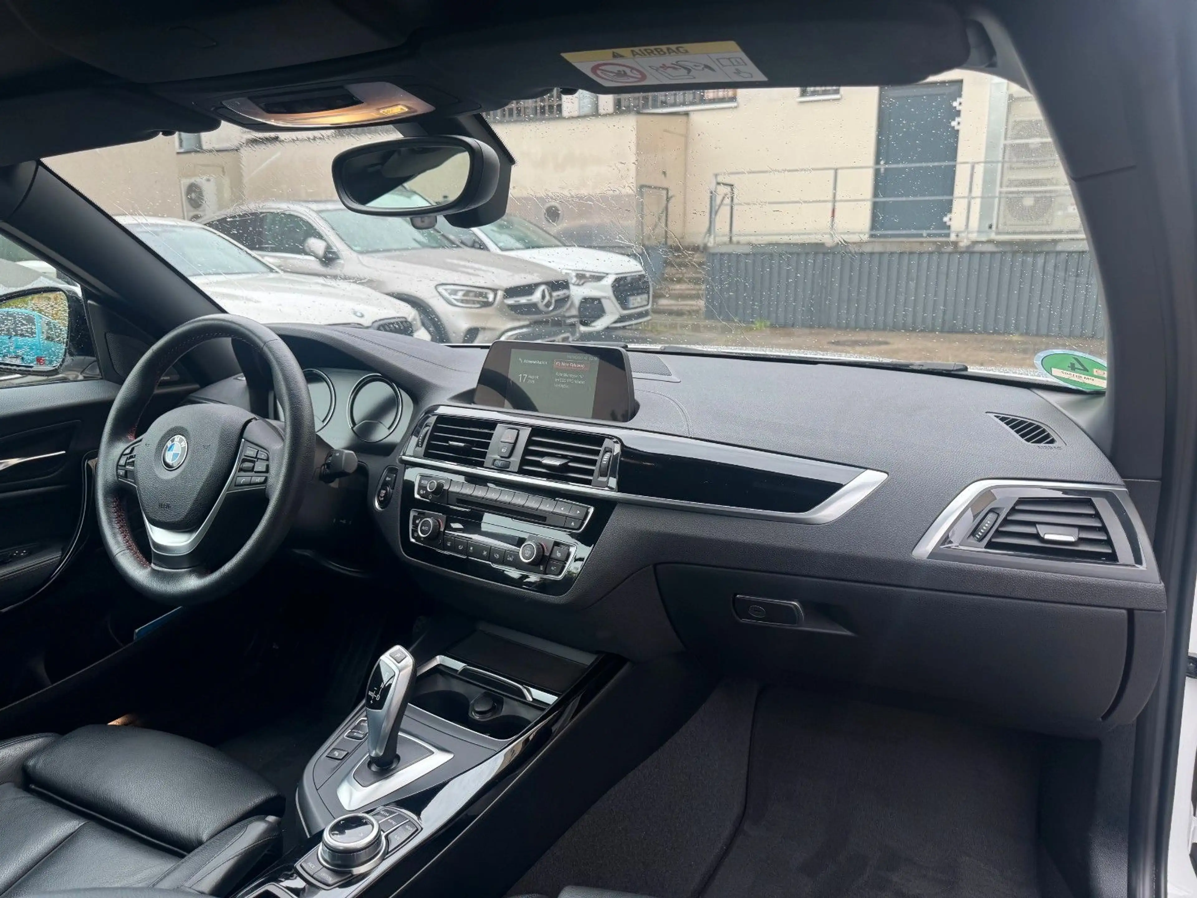 BMW 220 i Cabrio Sport Line Harman-Kardon PDC AUTOM. — photo 10