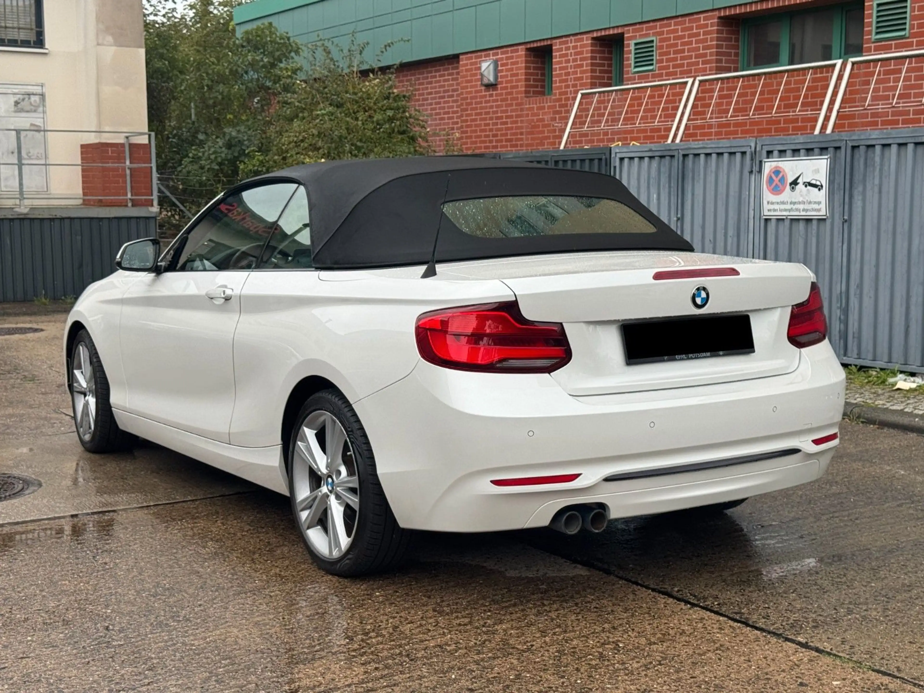 BMW 220 i Cabrio Sport Line Harman-Kardon PDC AUTOM. — photo 7