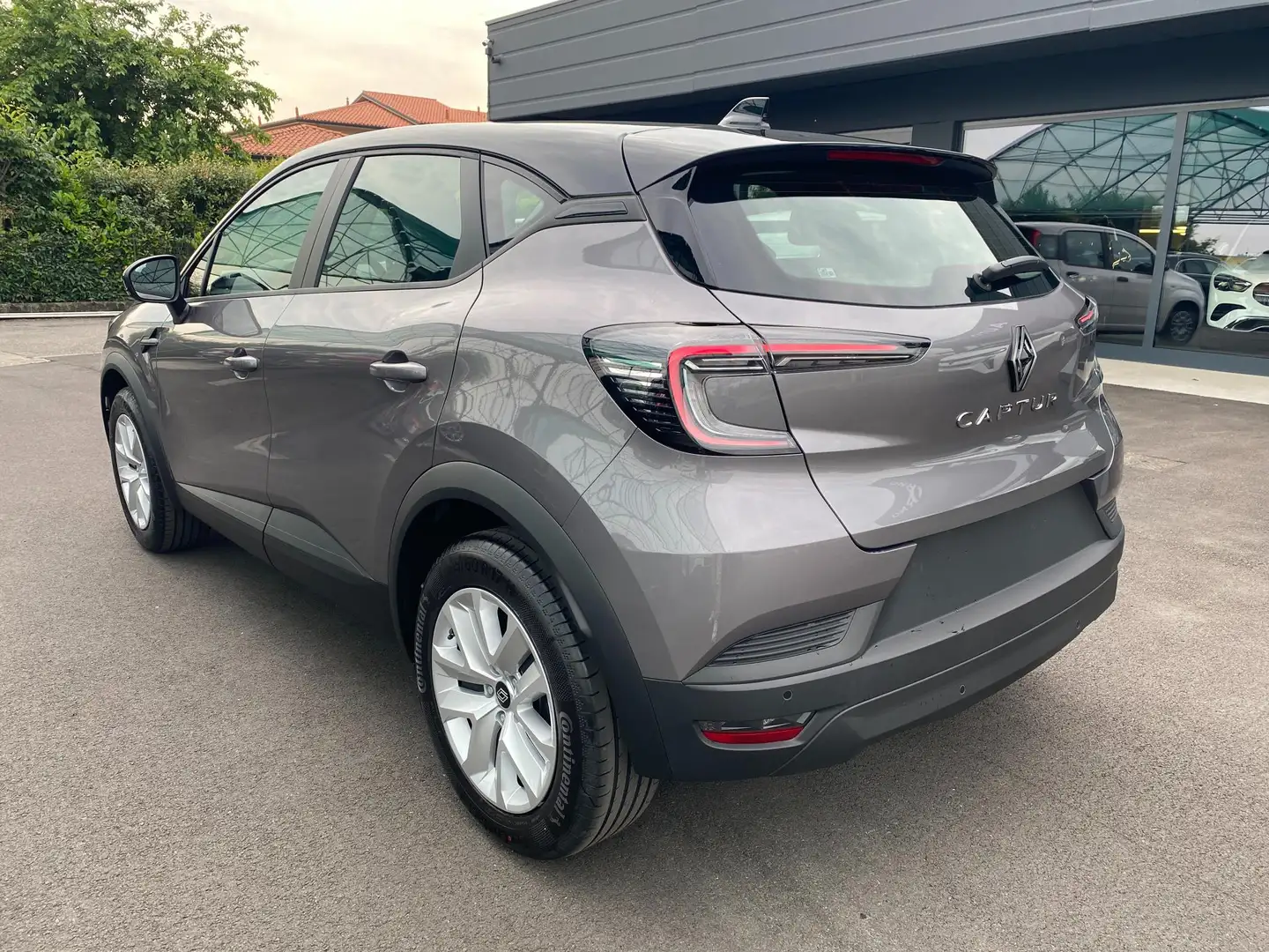 Renault Captur ECO-G 100 CV EVOLUTION KM 0 *OK NEOPATENTATI* Grigio - 2