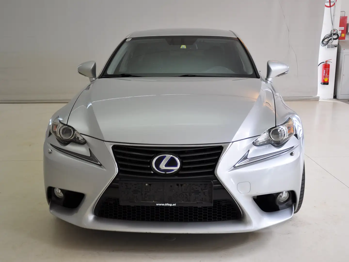 Lexus IS 300 IS 300h Silber - 2