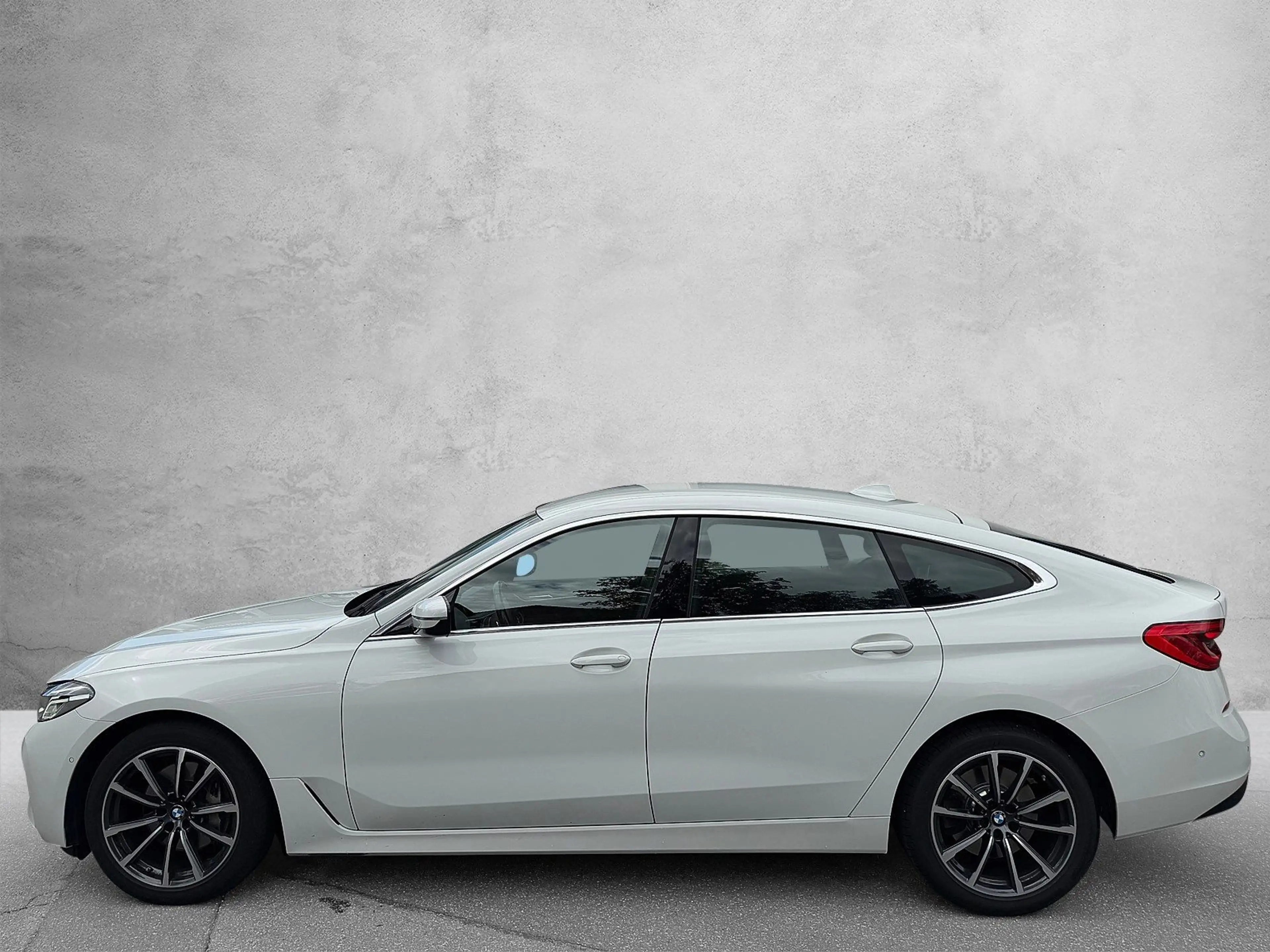 BMW 630 d xDrive Gran Turismo — photo 3