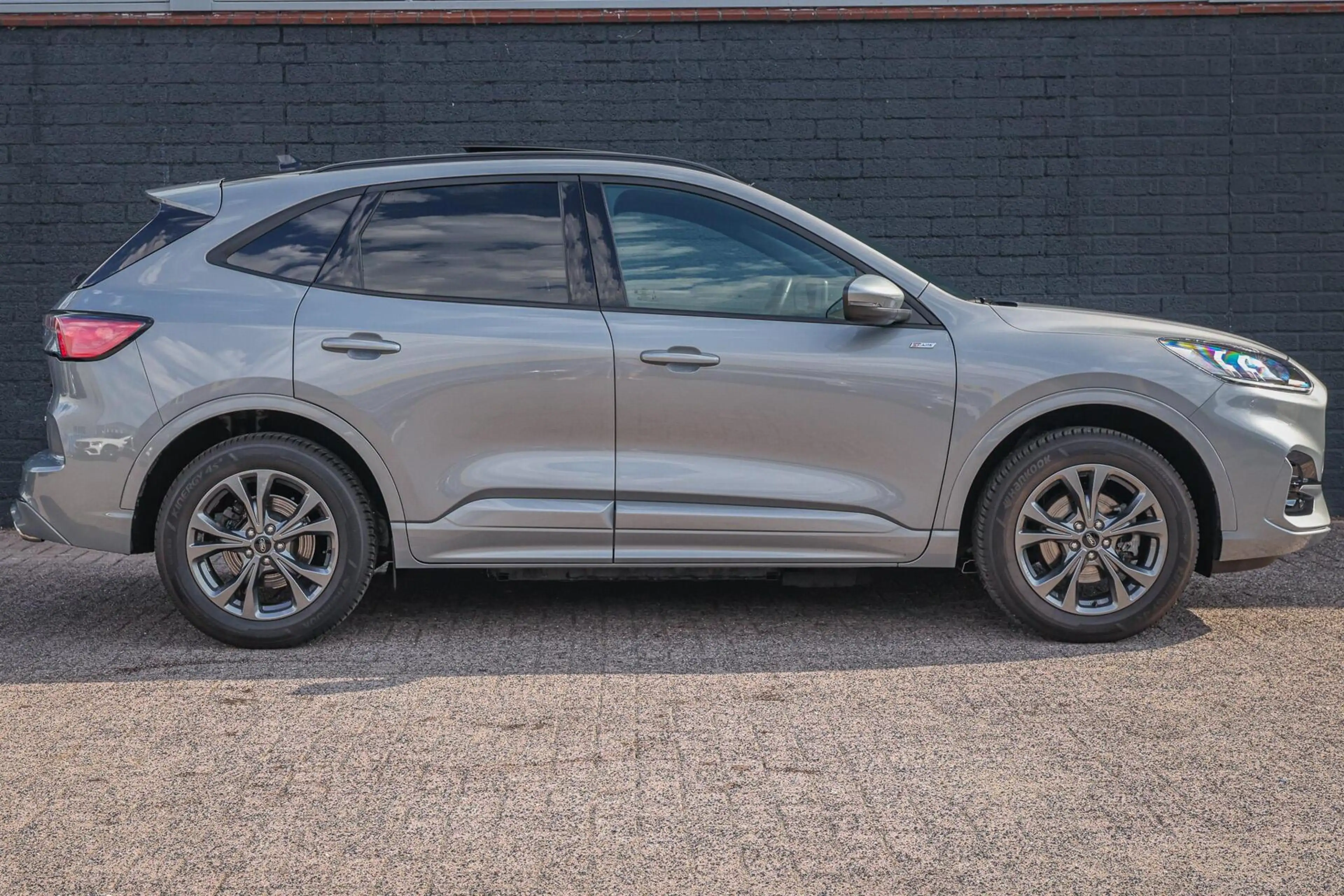Ford Kuga 2.5 PHEV ST-Line X PANO TREKHAAK CRUISE HEAD UP CA — photo 9