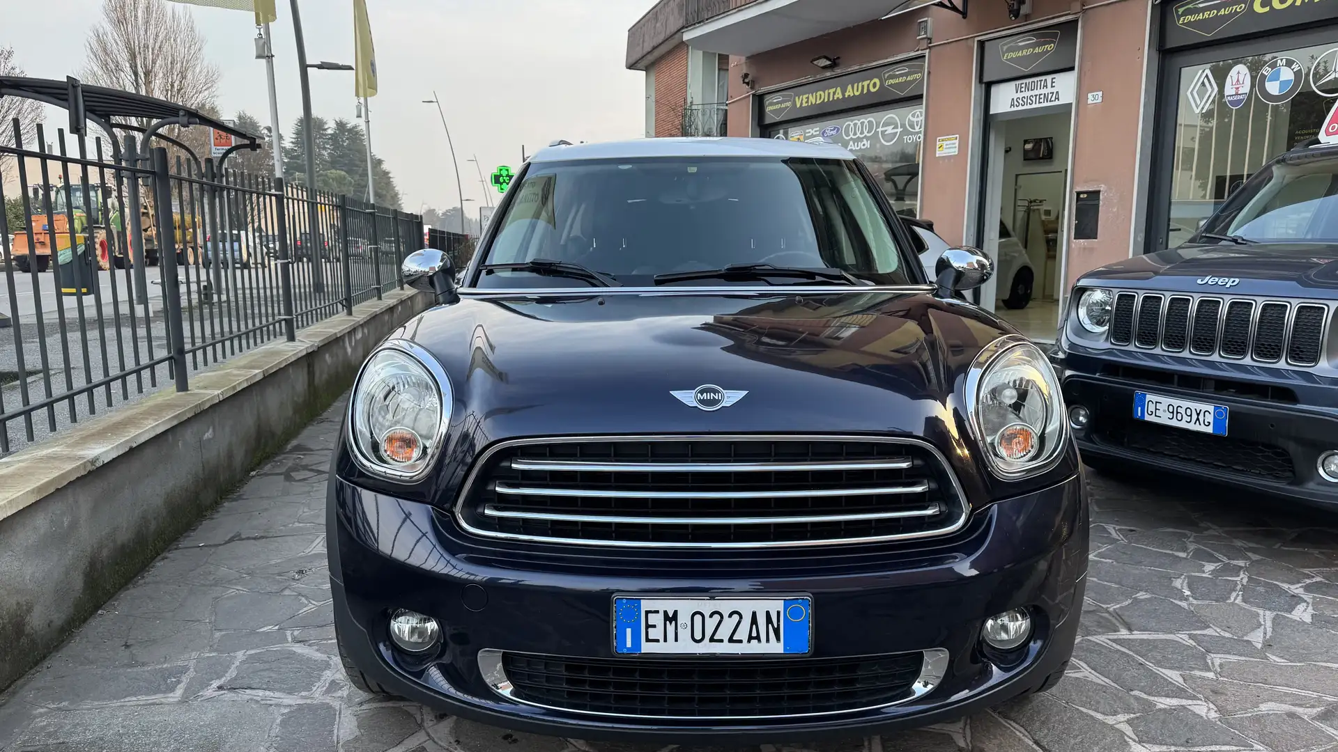 MINI Cooper D Countryman 2.0 D  111 CV AUTOMATICA NAVI NEO PATENTATI Bleu - 1