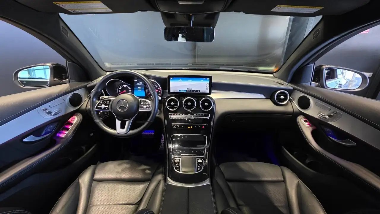 Mercedes-Benz GLC снимка Mercedes-Benz GLC