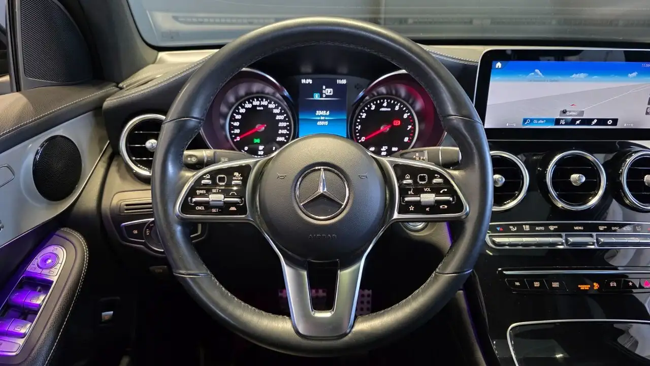 Mercedes-Benz GLC снимка Mercedes-Benz GLC
