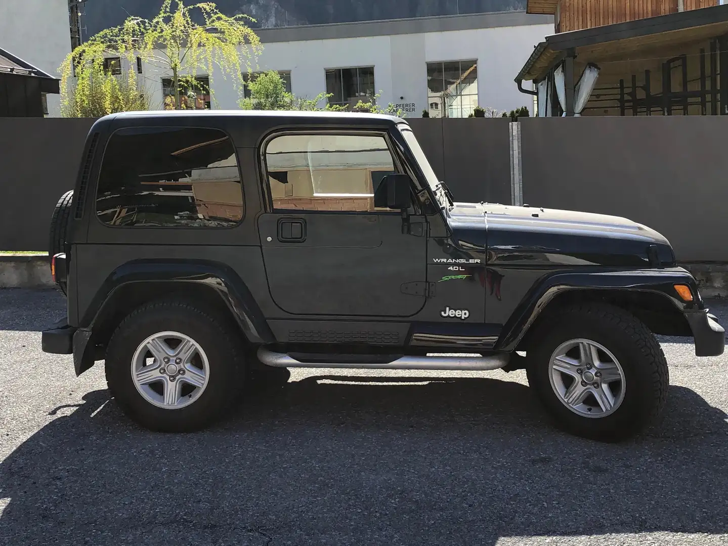 Jeep Wrangler Wrangler 4,0 HardTop Schwarz - 1