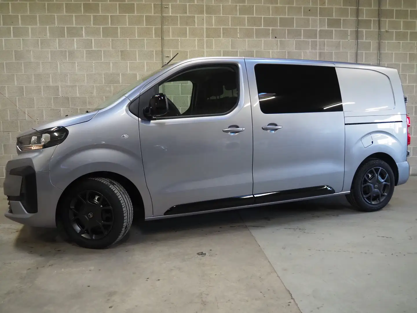 Citroen Jumpy L2 180 PK Automaat| 6-zitplaatsen| ACC| Camera Zilver - 2