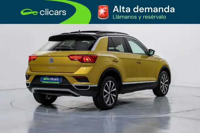 Volkswagen T-Roc view 5