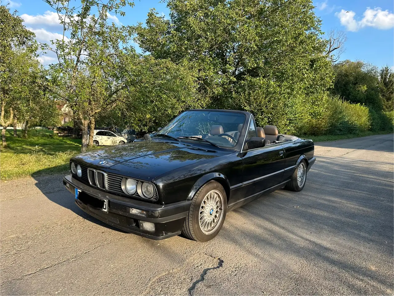BMW 318i, foto 1