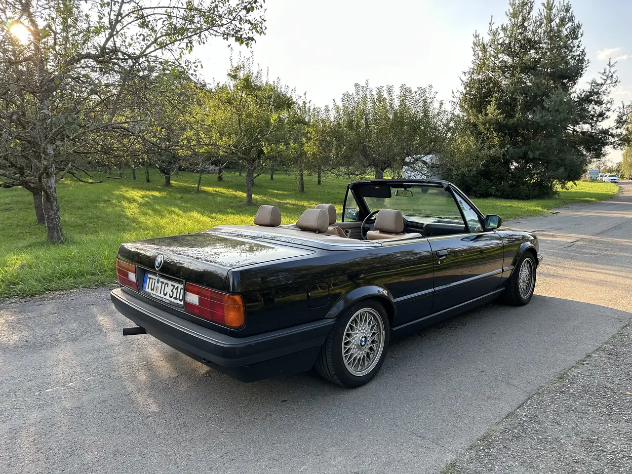 BMW 318i, foto 2