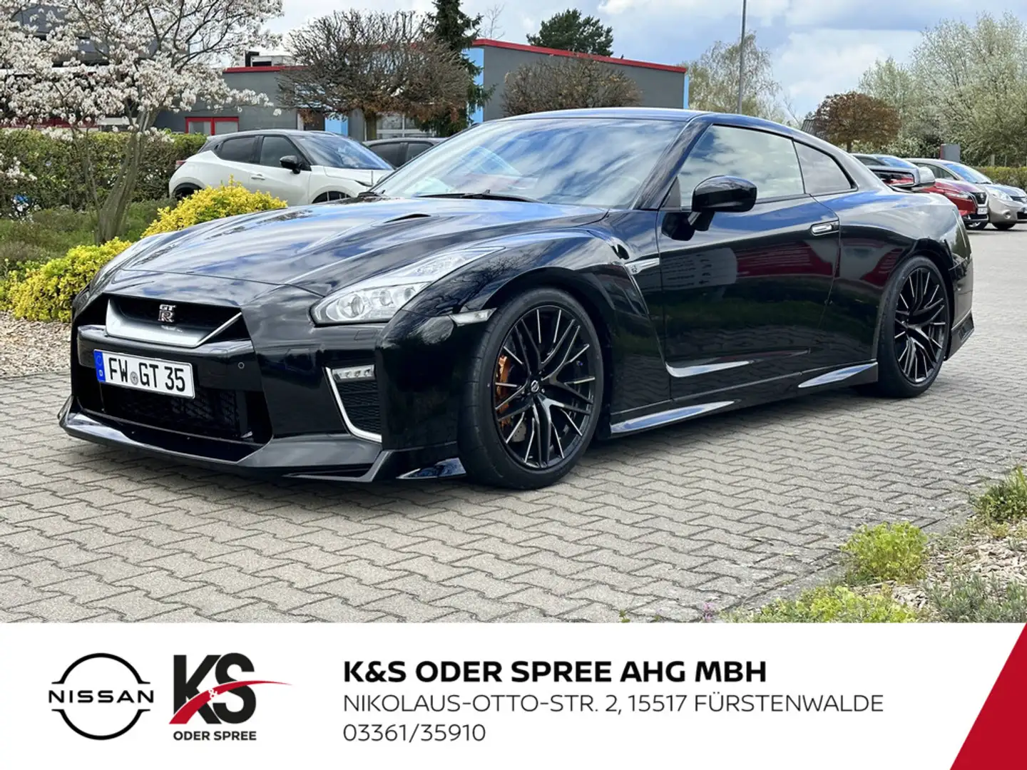 Nissan GT-R Prestige Edition 570PS KW HLS4 Bilstein Schwarz - 1