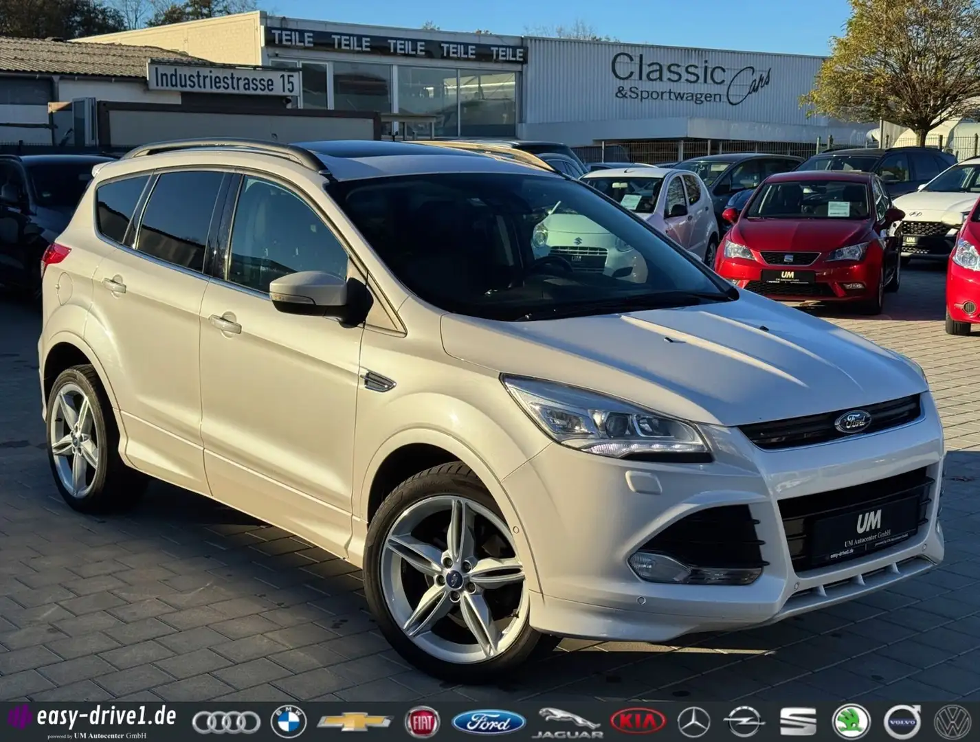 Ford Kuga Individual 2.0 TDCI/PANO/SHZ/ACC/AHK/KEYFRE Blanc - 1