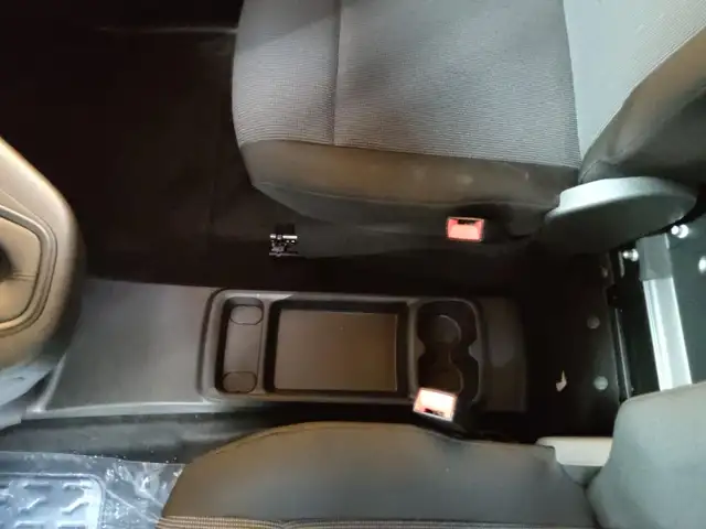 Opel Combo view 12