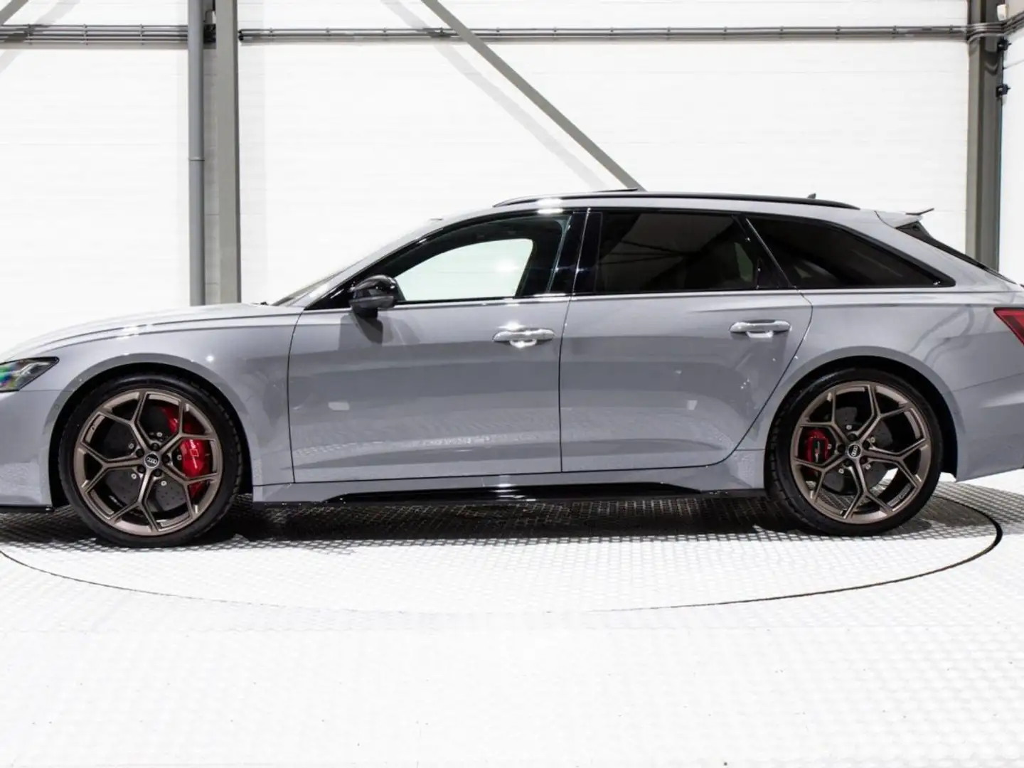 Audi RS6 Avant 4.0 V8 TFSI 630ch Urban Performance 2024 Prix TTC Garantie 5 ans Grijs - 2
