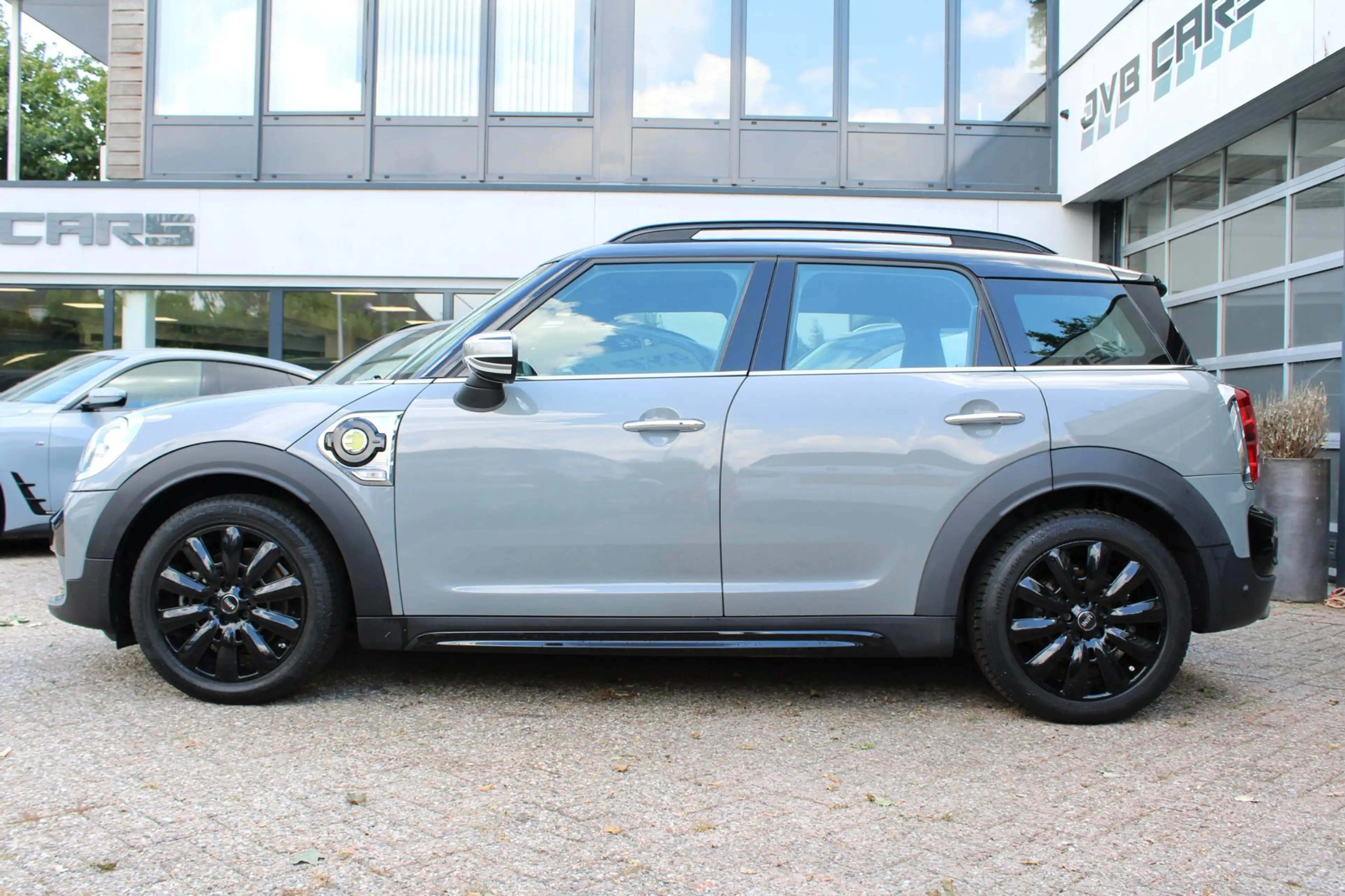 MINI Cooper SE Countryman Mini 2.0 ALL4 Salt — photo 4
