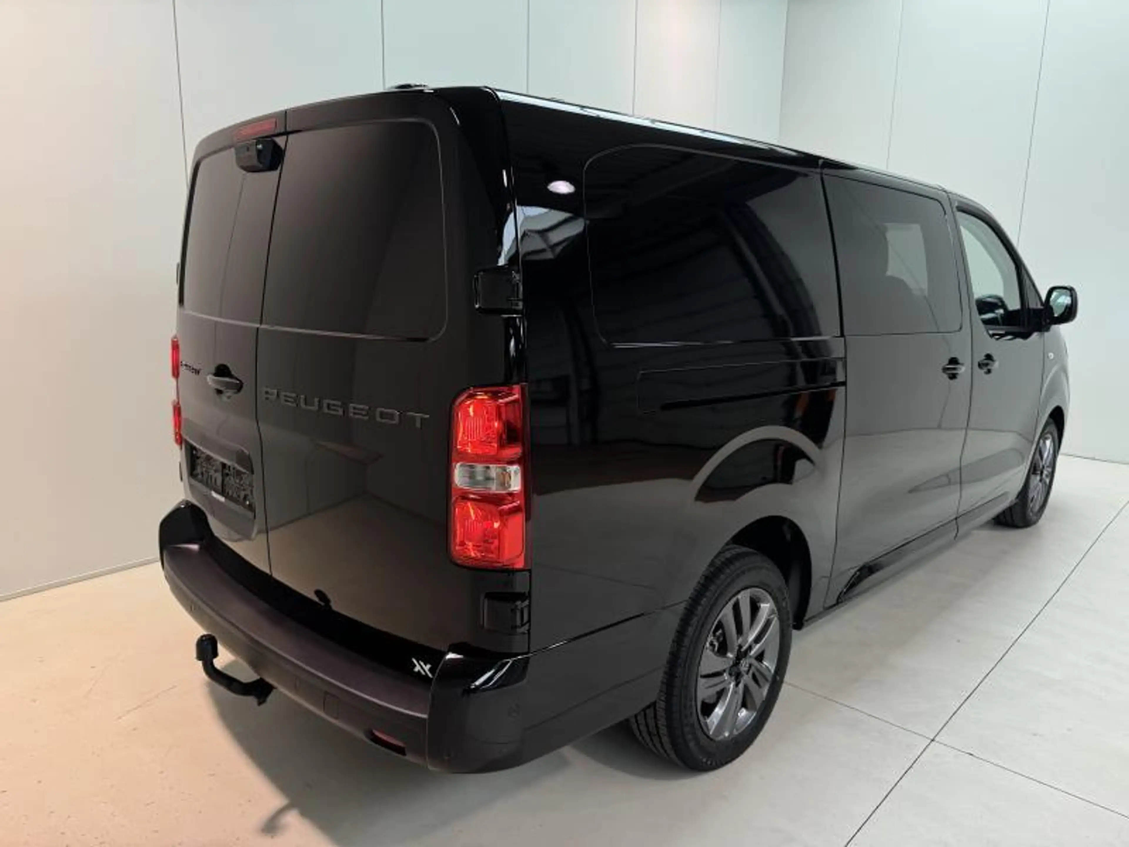 Peugeot Expert 2.2B-HDi EAT8 180 DC **8 JAAR GARANTIE!!!** LED|GP — photo 4