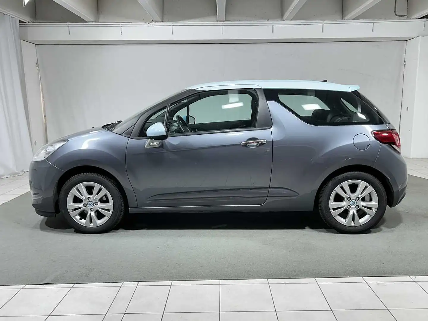 Citroen DS3 DS 3 1.4 VTi 95 Chic Grigio - 2