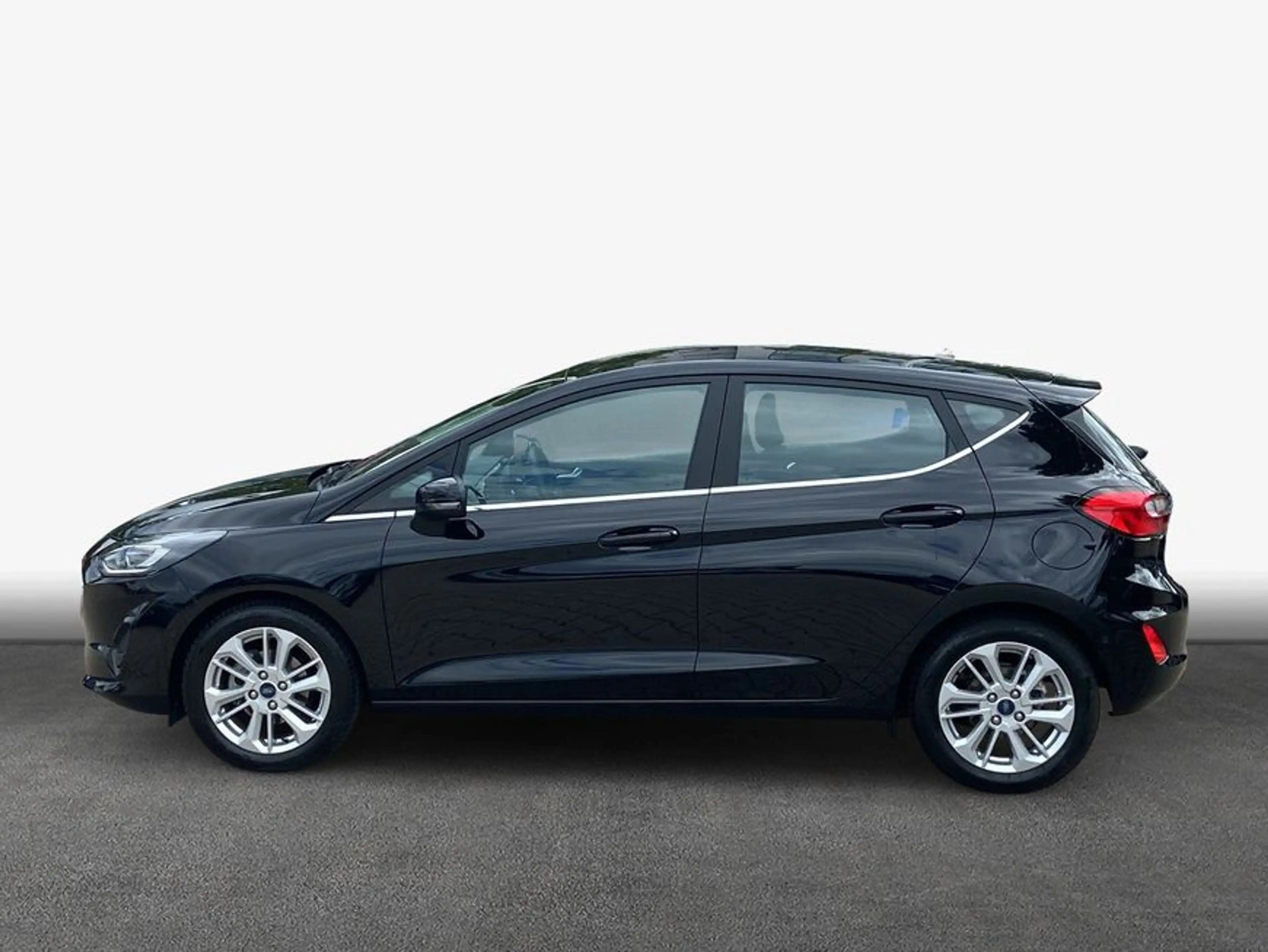 Ford Fiesta 1.0 EcoBoost Hybrid S&S Aut. TITANIUM — photo 4