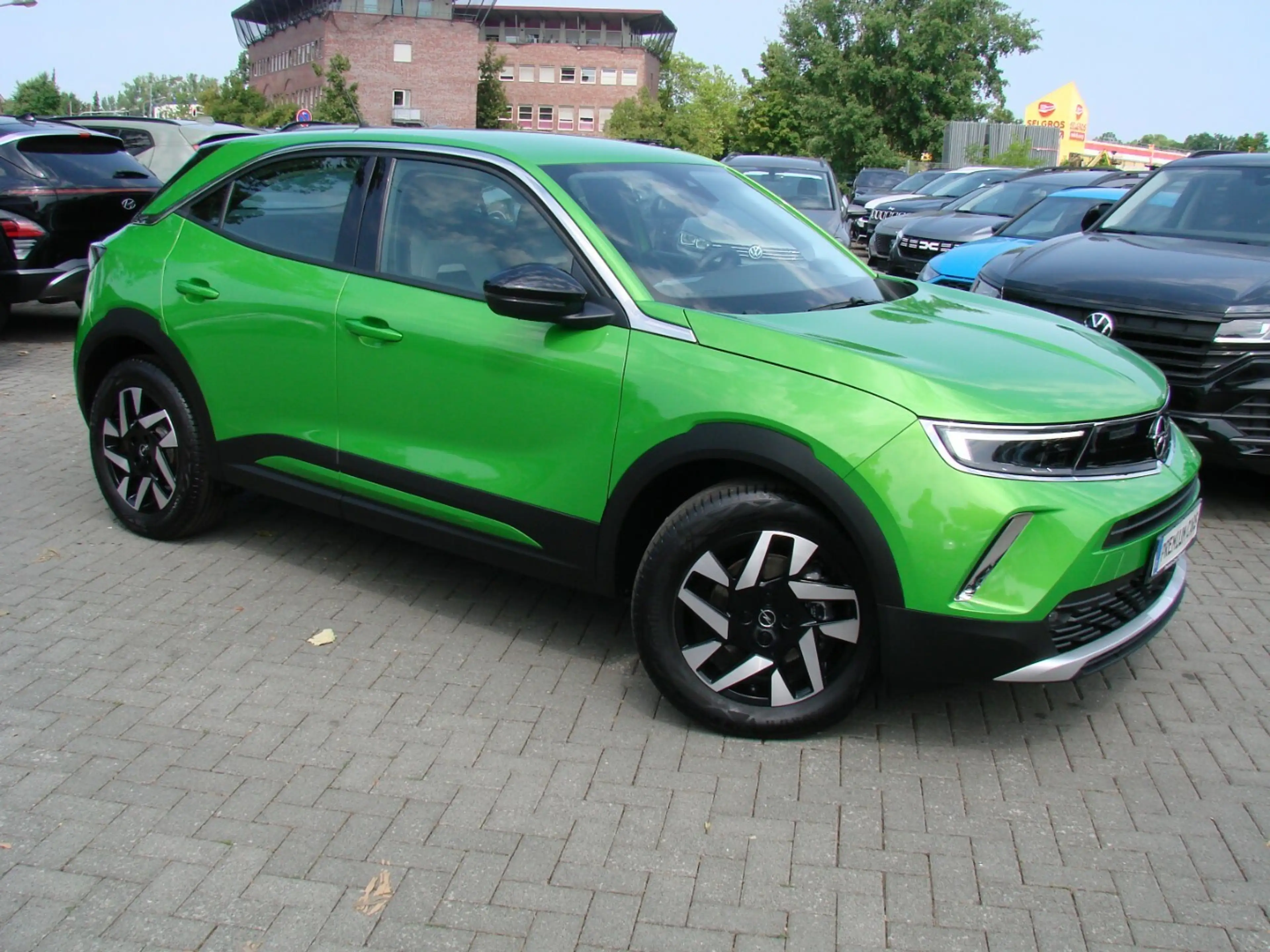 Opel Mokka-E Elegance LED Kamera 180º Spurhalt Tempomat — photo 7