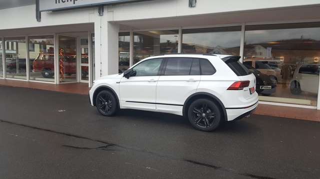 Volkswagen Tiguan 2.0 TDI SCR 4Motion  R line Black line BlueMotion