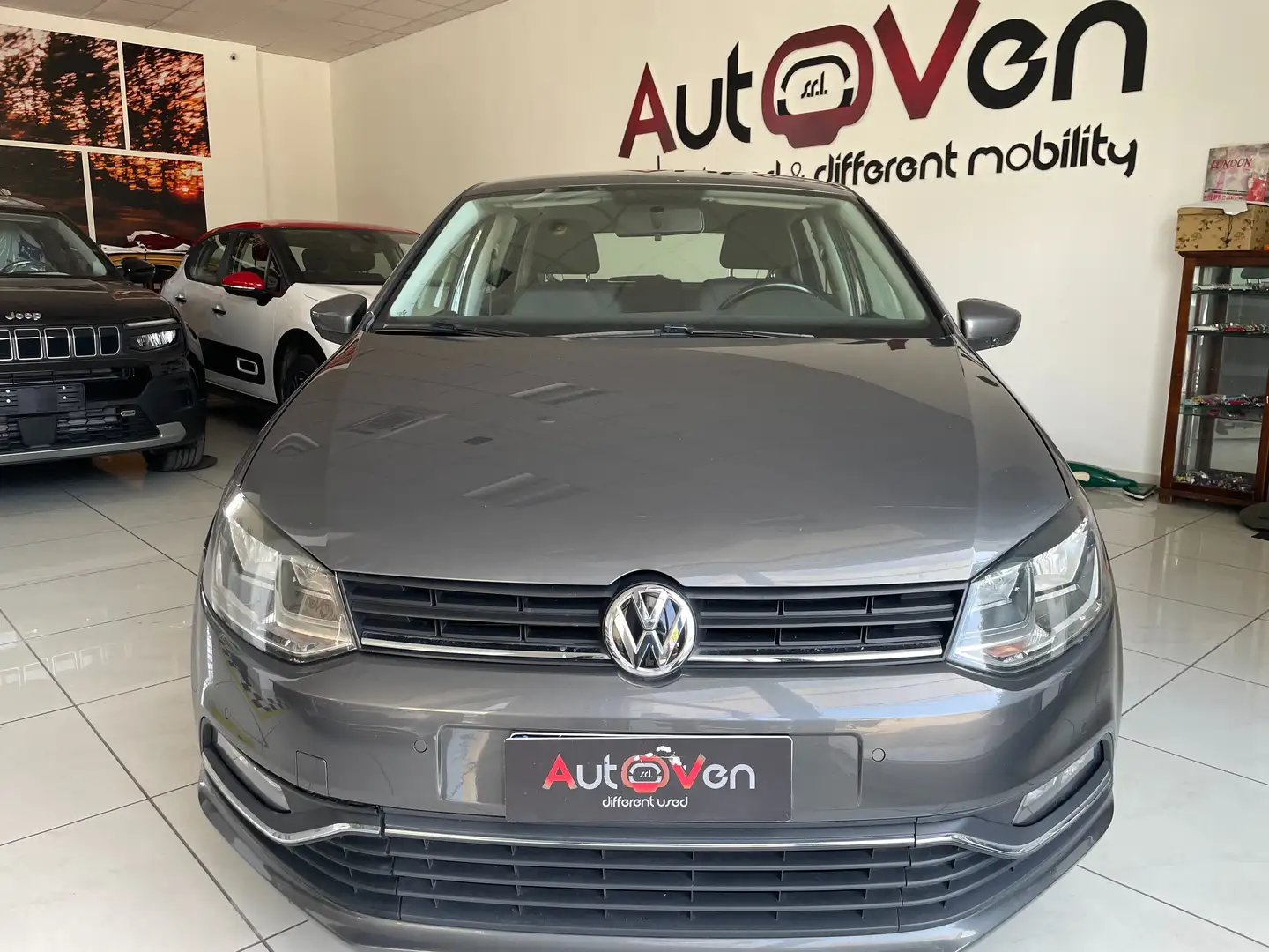 Volkswagen Polo Polo 5p 1.4 tdi Trendline 75cv Grigio - 2
