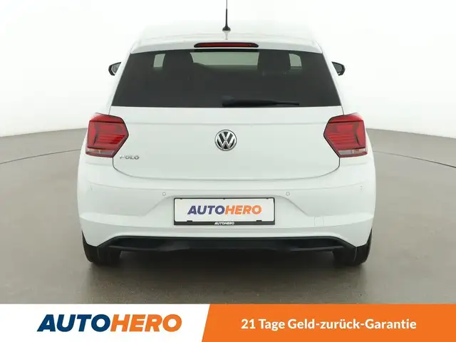 Volkswagen Polo view 5