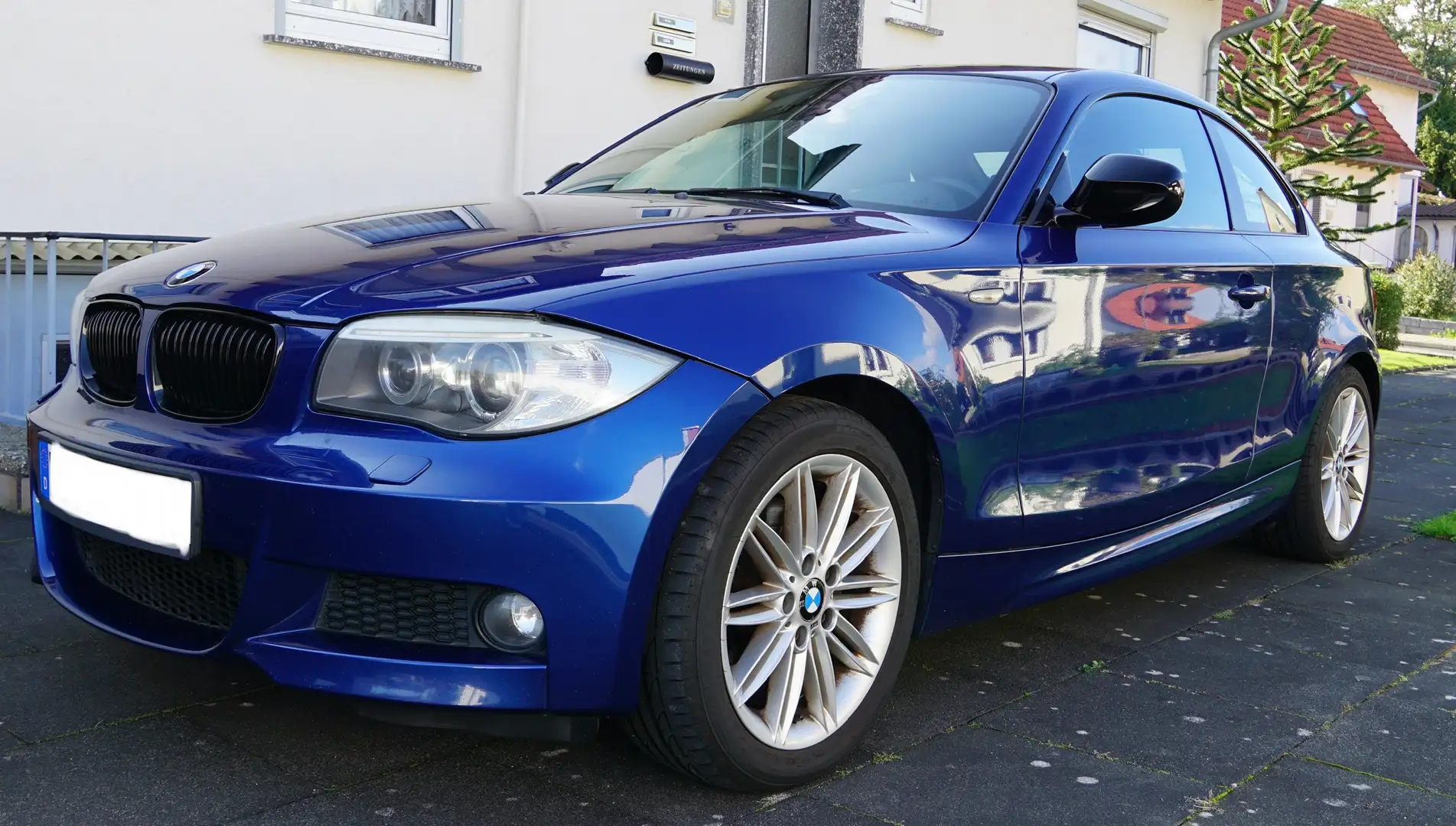 BMW 120 E82 LCI (2012) – M Sportpaket – Le Mans Blau - 1