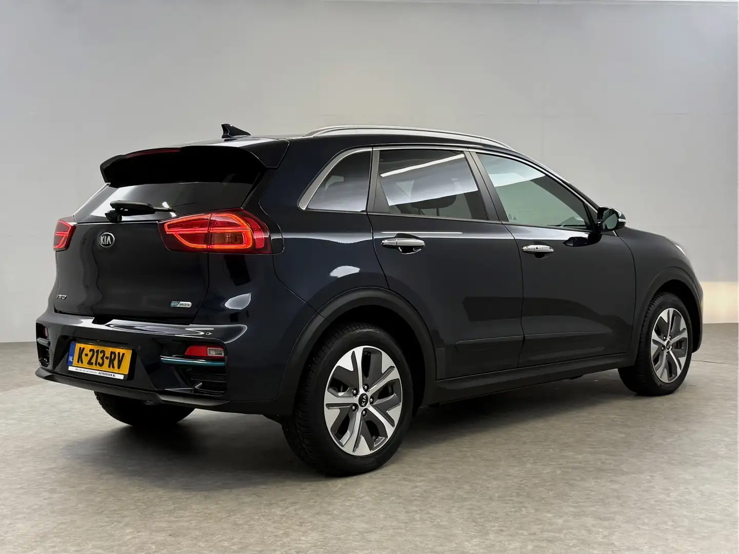 Kia e-Niro EV DynamicPlusLine 64 kWh | Snelladen | Pano | Cam Blau - 2