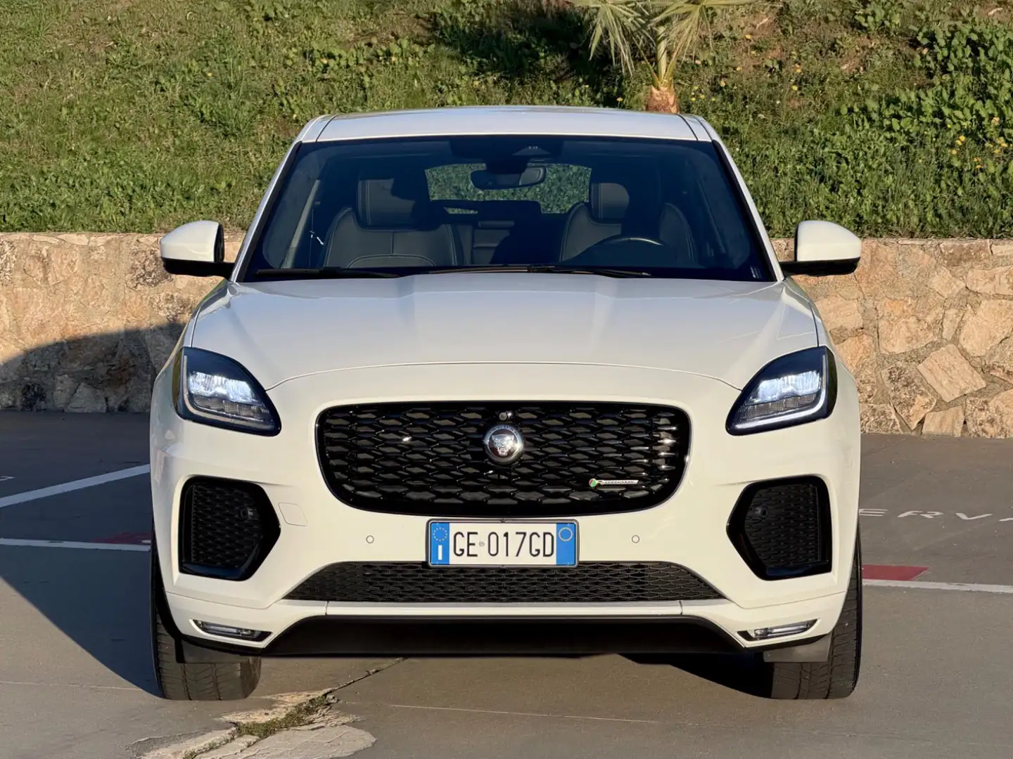 Jaguar E-Pace 2.0D 163CV HYBRID AWD R-DYNAMIC S+VIRTUAL COCKPIT Blanc - 2