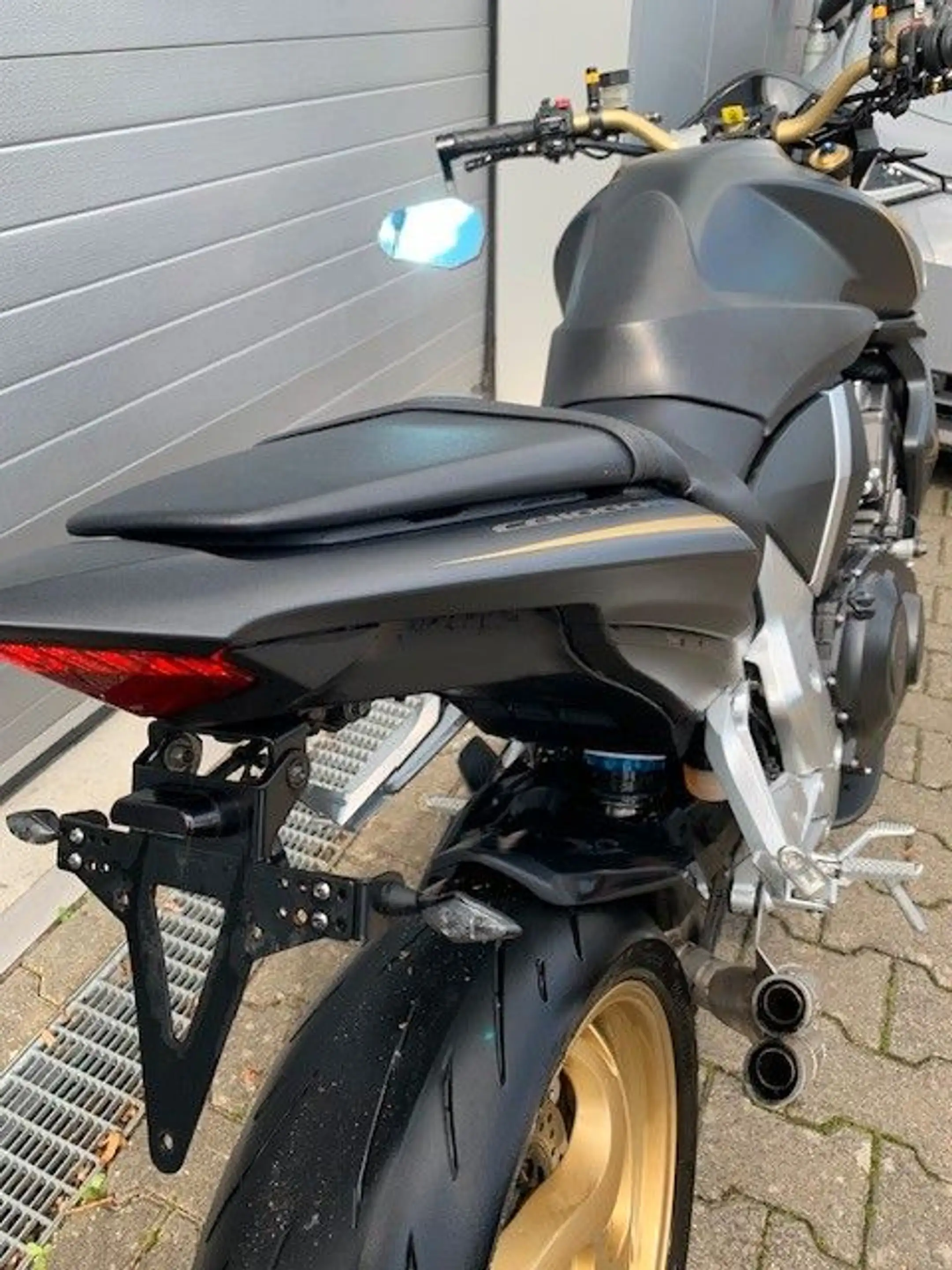 Honda CB 1000 RA — photo 6
