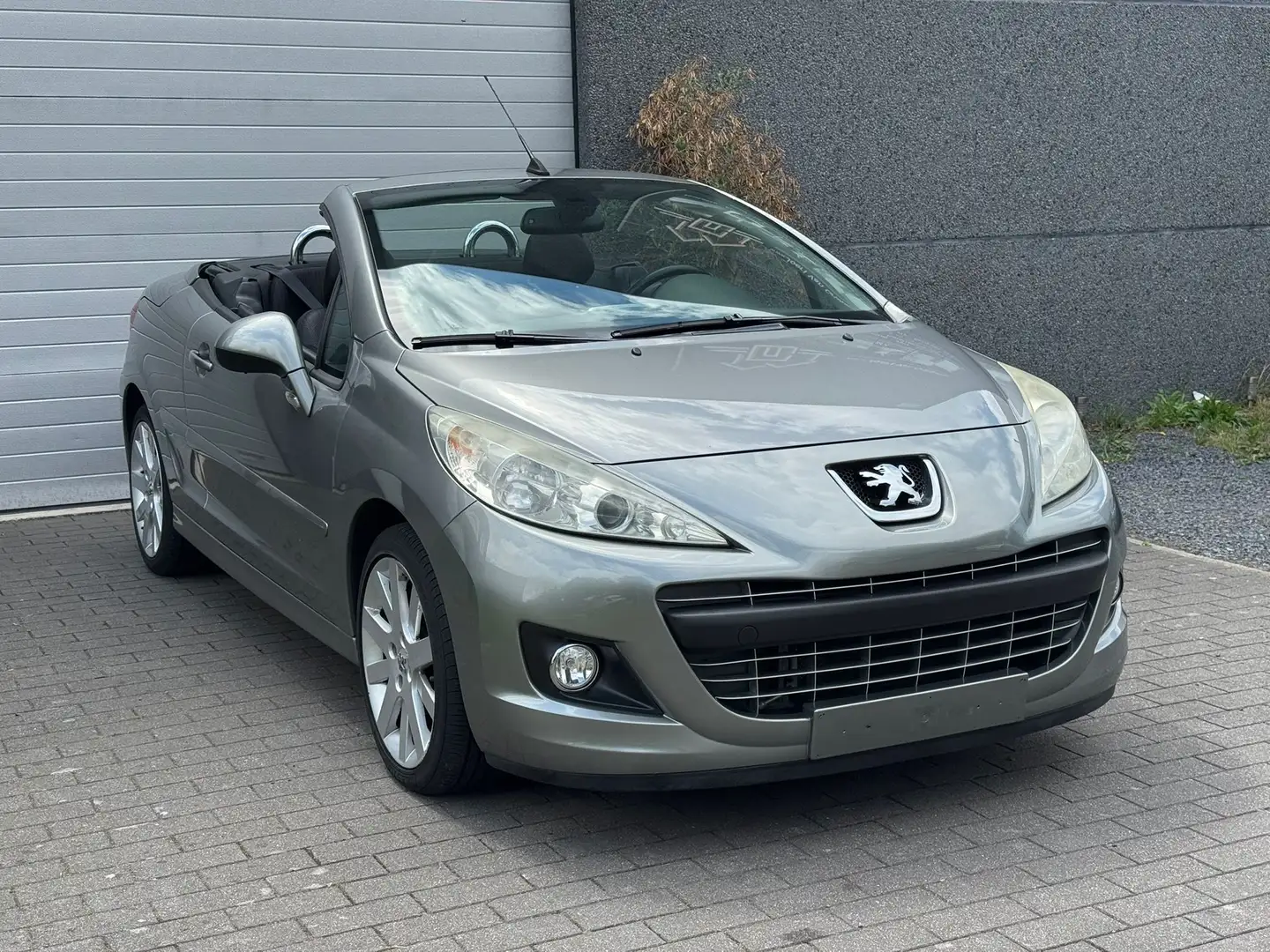 Peugeot 207 CC 1.6 HDi FAP - 2