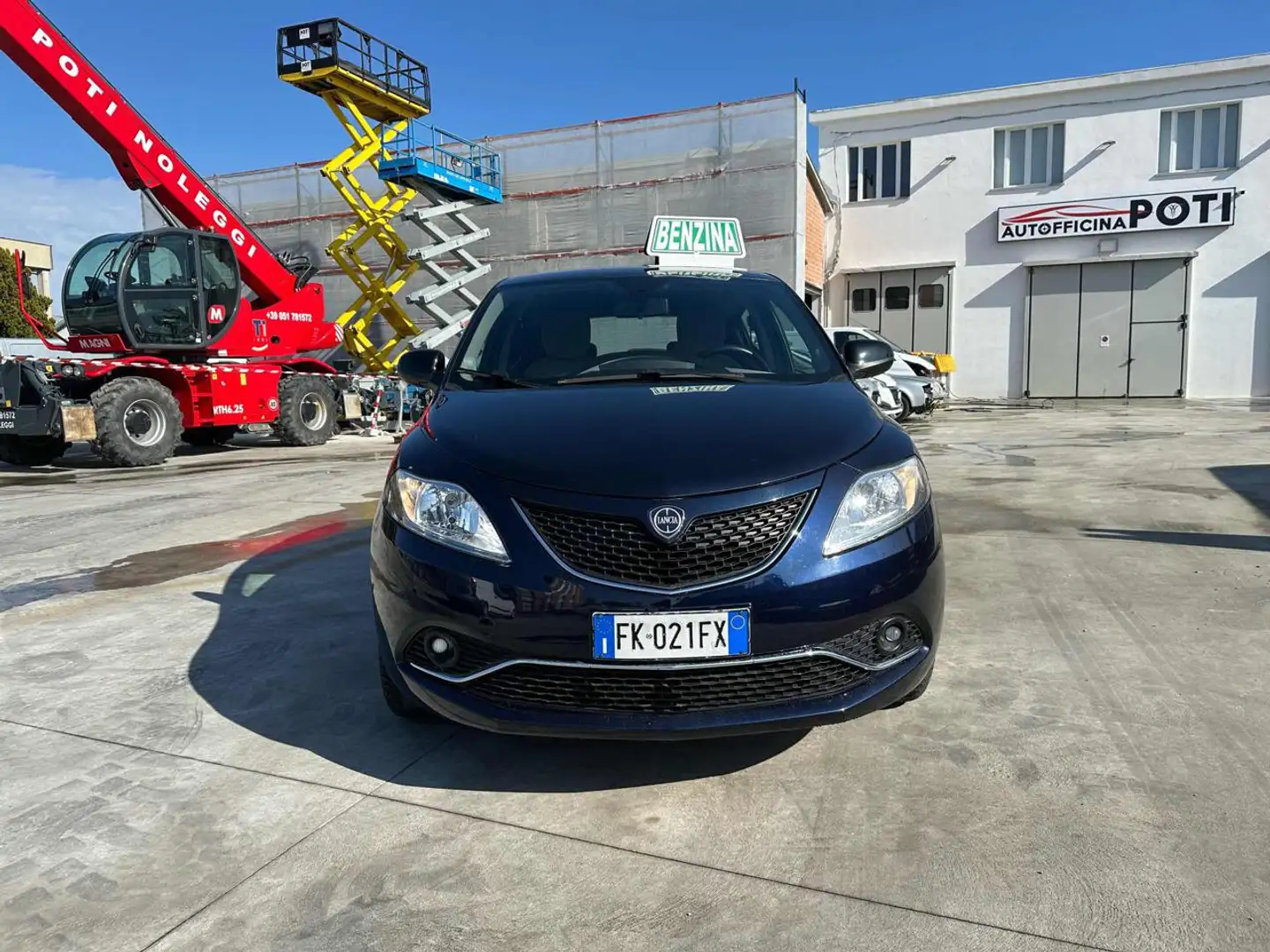 Lancia Ypsilon 1.2 69 CV 5 porte Gold OK NEOPATENTATO Blauw - 2