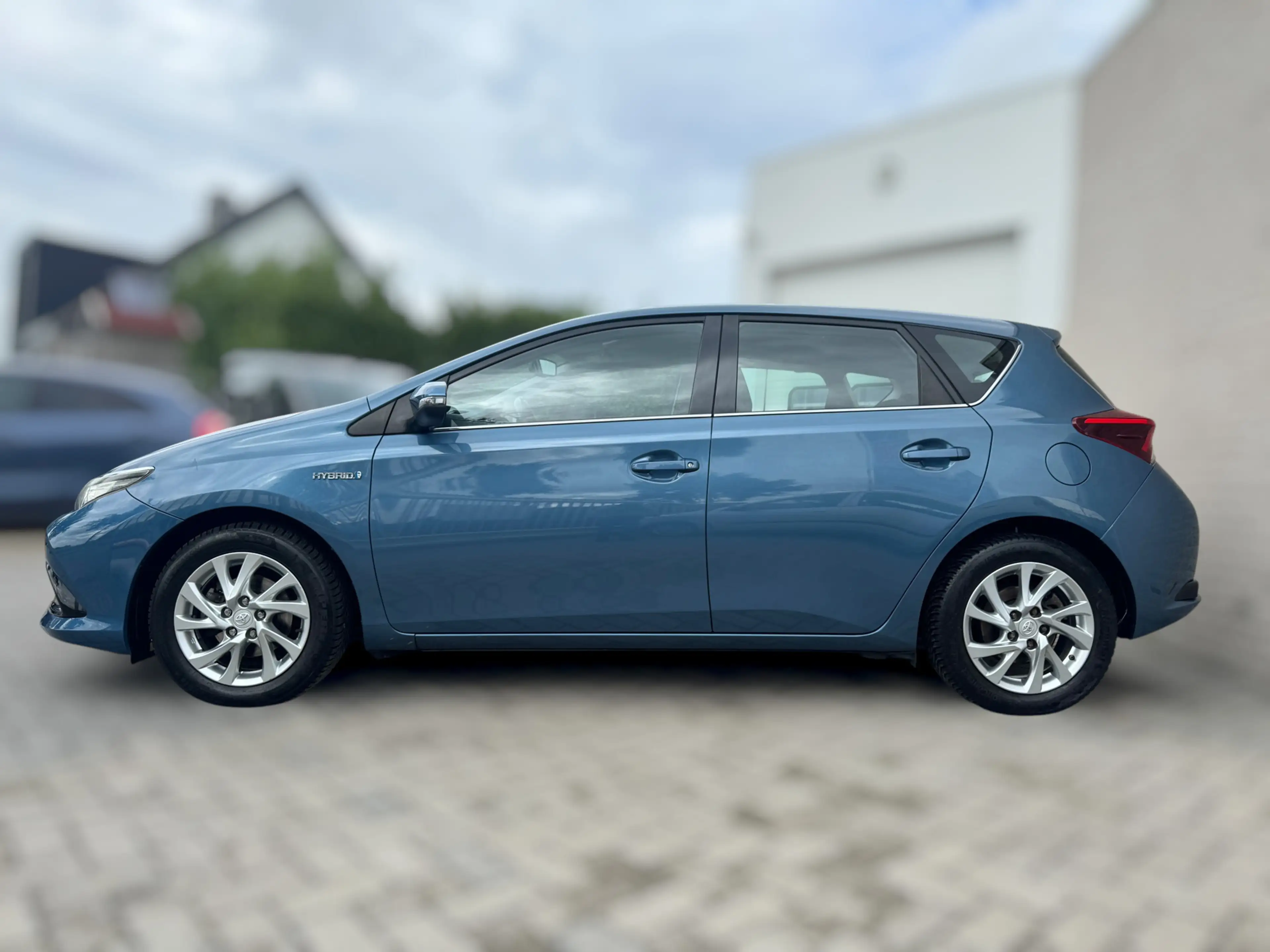 Toyota Auris 1.8 Hybrid Lease Camera / 4-Seizoenenband / Lmv / — photo 4
