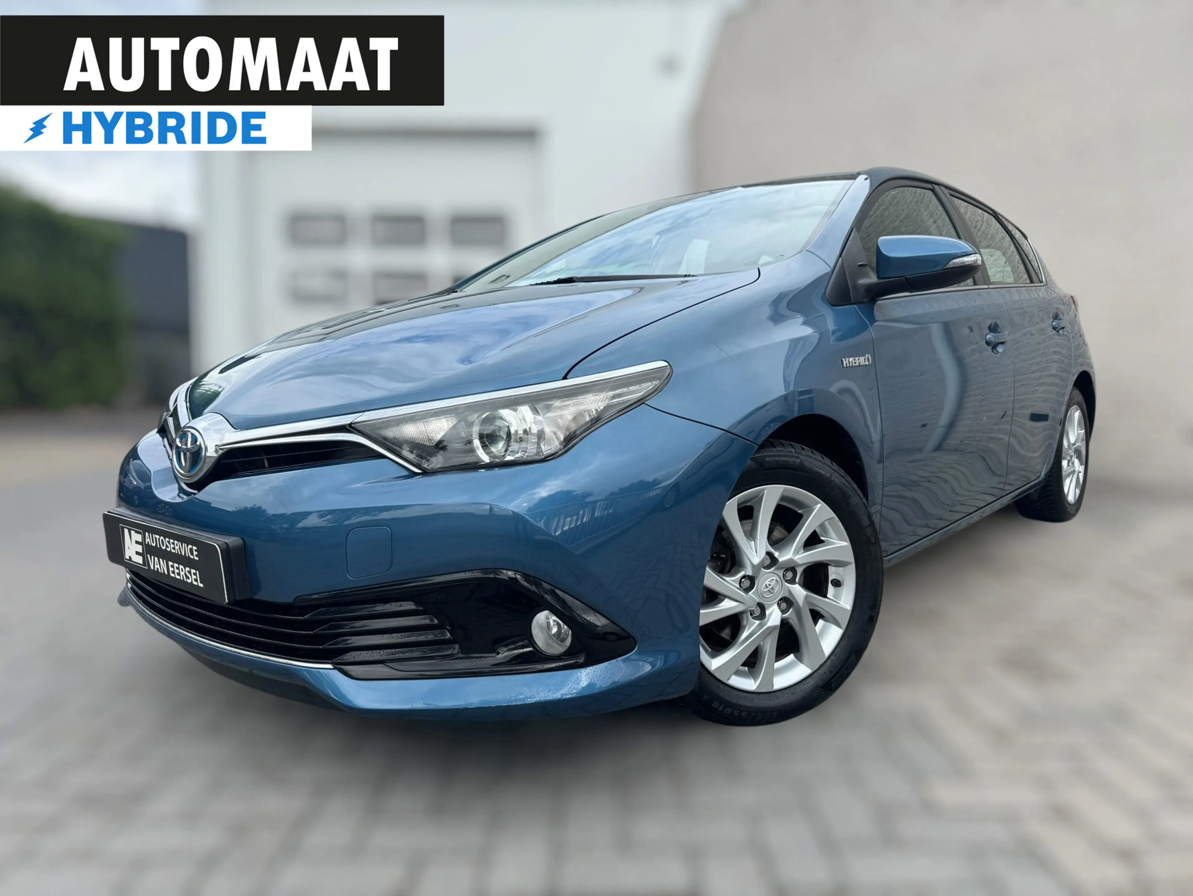 Toyota Auris 1.8 Hybrid Lease Camera / 4-Seizoenenband / Lmv /